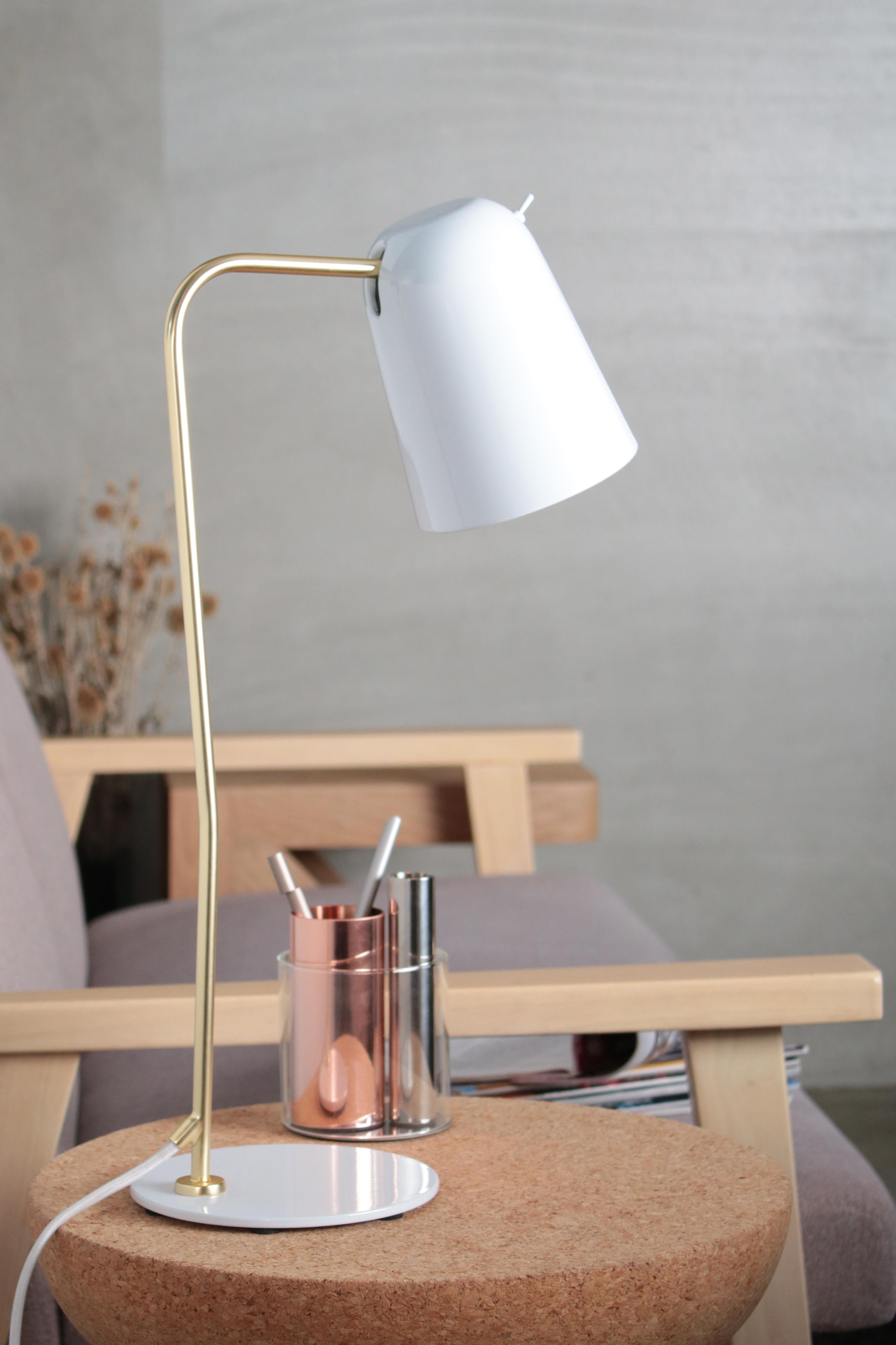 Moderne Lampe de table DOBI en vente