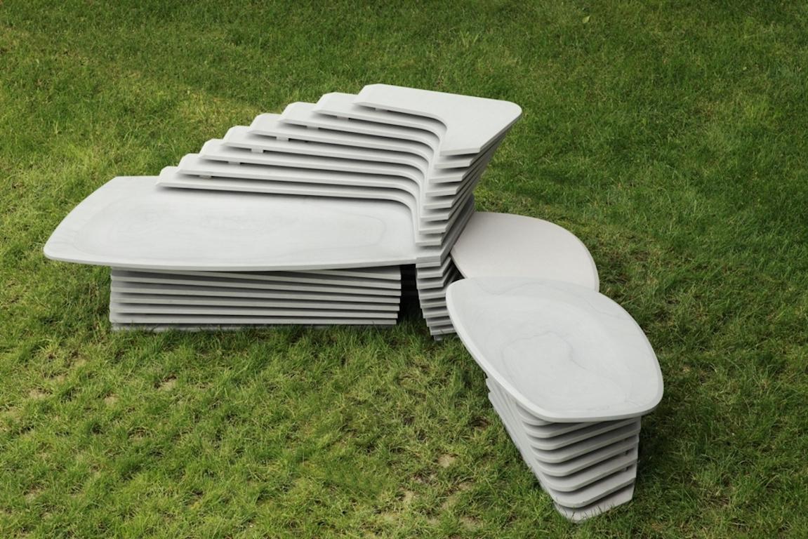 Modern Doble Paso Outdoor Seat in Grey Quartzite and Steel For Sale