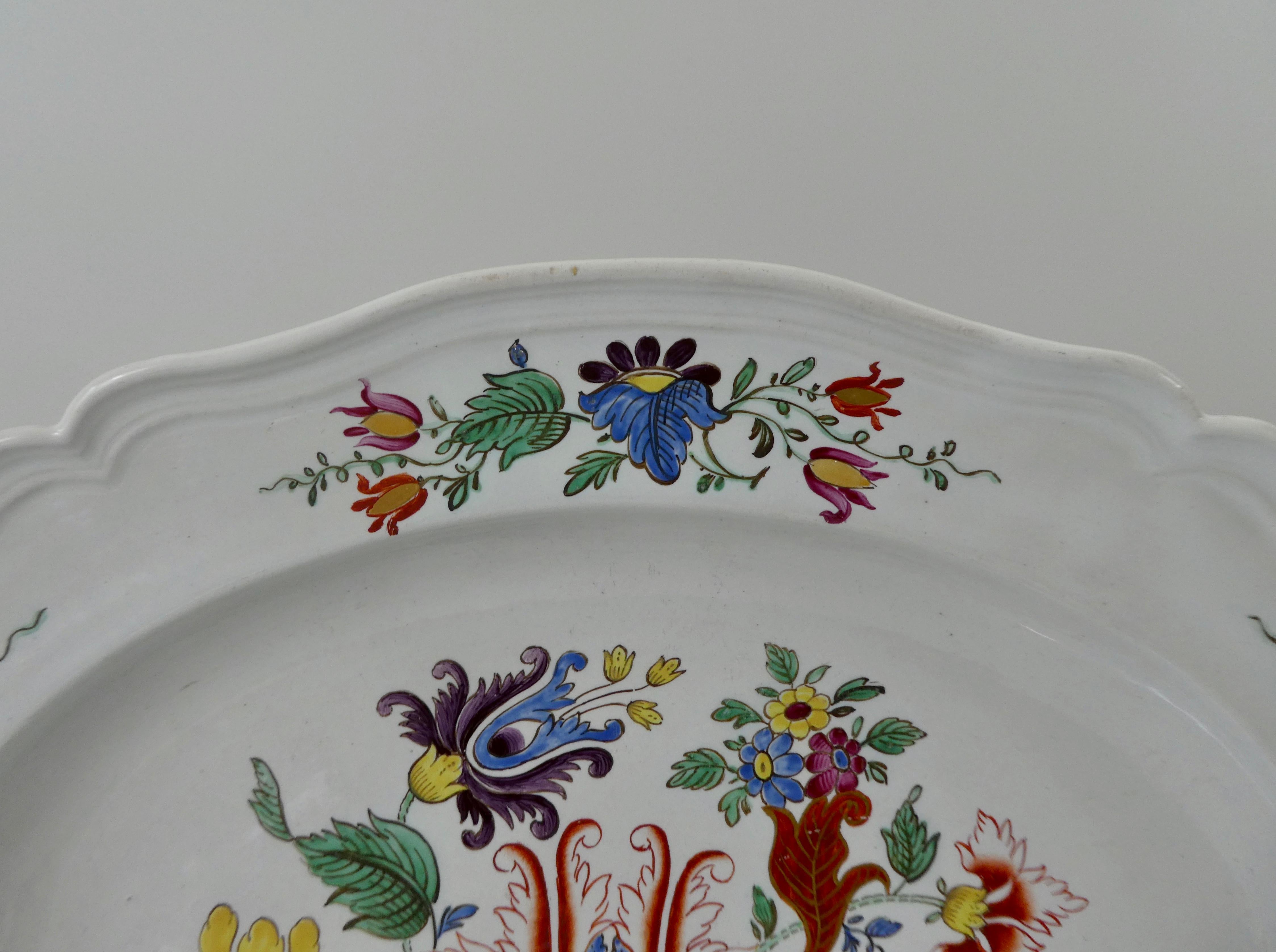 Italian Doccia Porcelain Tureen, Cover and Stand, Tulipano Pattern, circa 1770