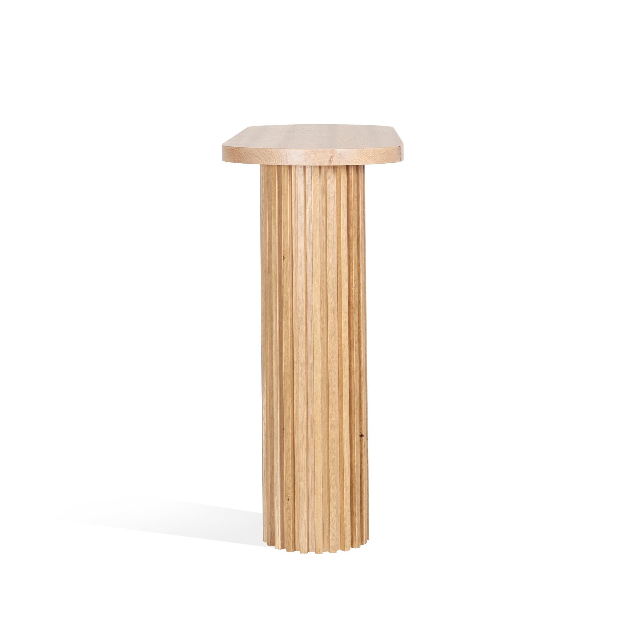 Dyed DOCIA Dressuar, Oak, Slatted, Two Foot, Beige For Sale