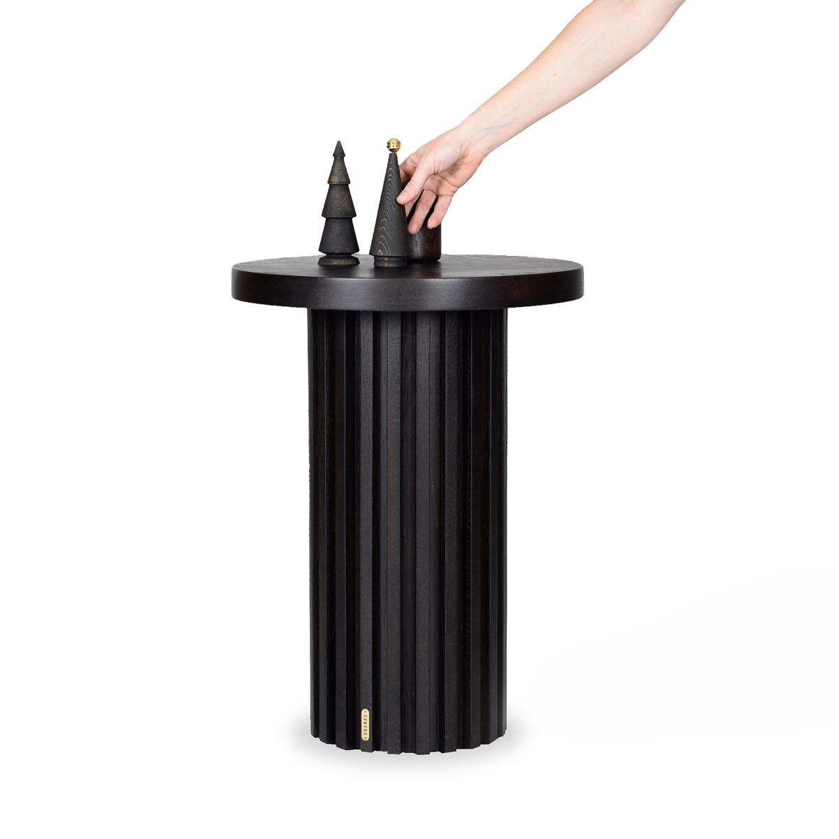 Hand-Crafted DOCIA Solid Oak Round Slatted Coffee/Side Table For Sale