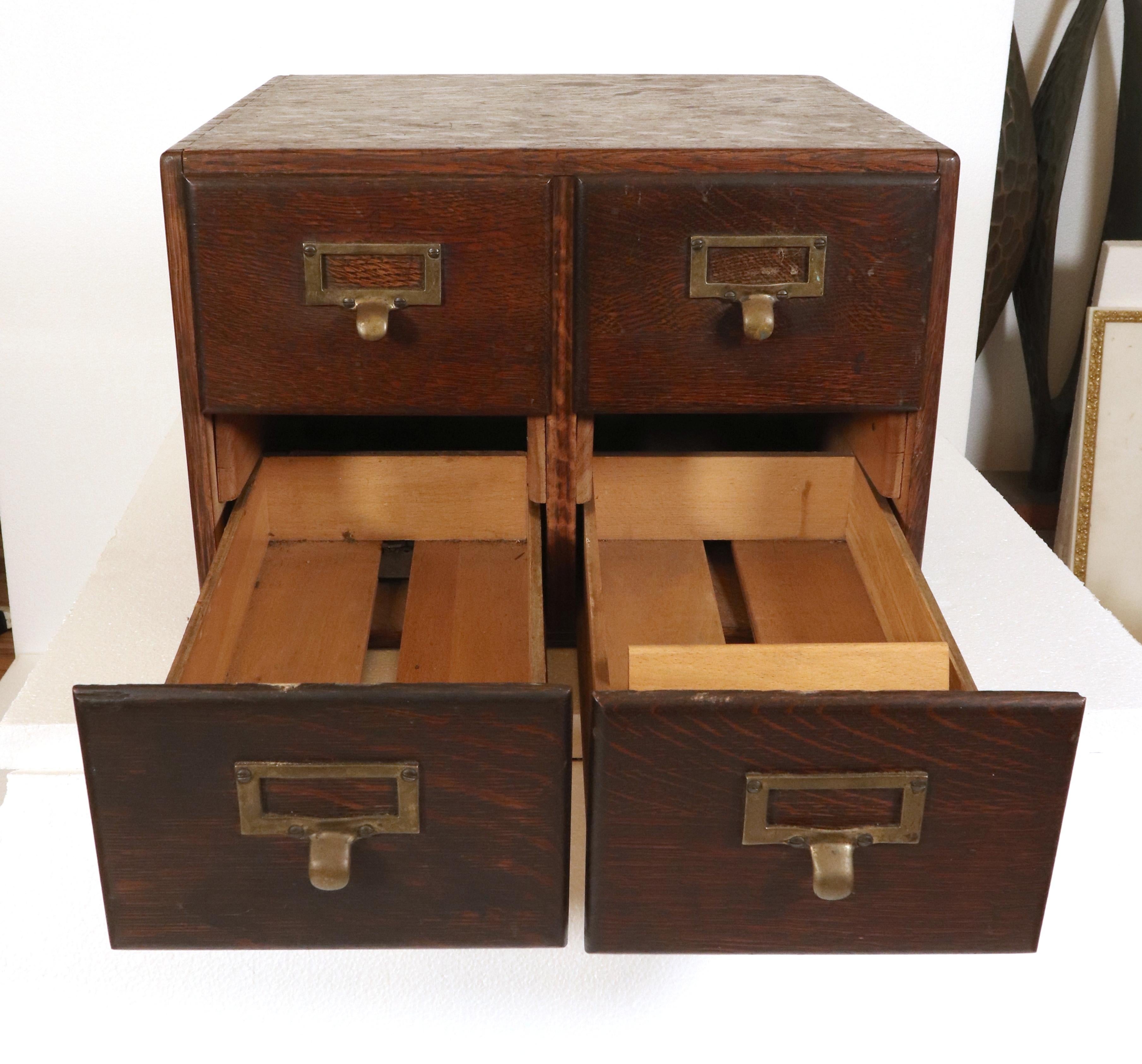 Doctor's Record Co. Oak 4 Drawer Tabletop Card Catalog 2