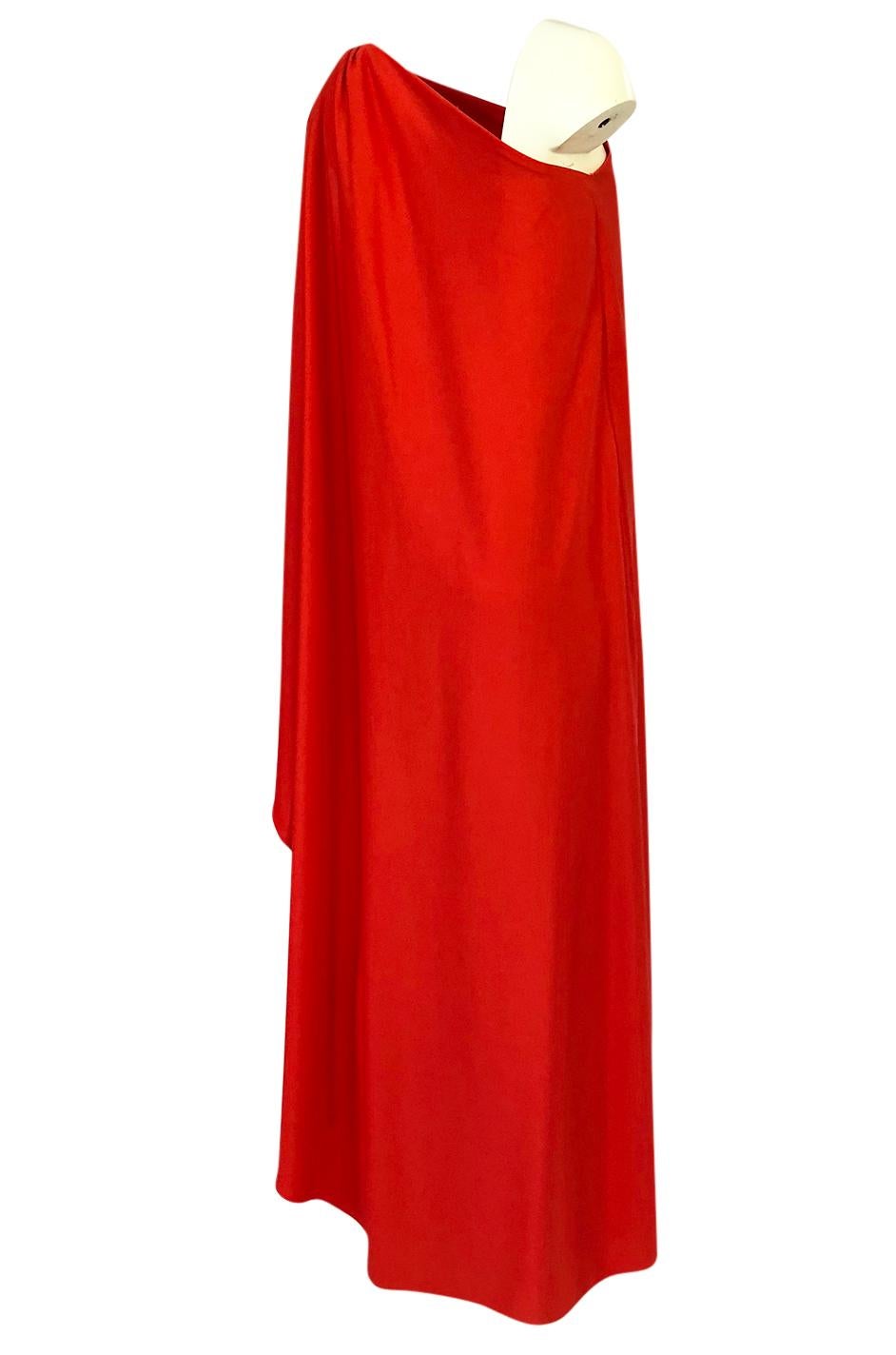 I am always on the look out for this style of dress by Halston. It is perhaps the most iconic of all of the Halston silhouettes and in 2016 the twin of this exact dress entered modern day fashion history when Kate Moss wore it on the red carpet at