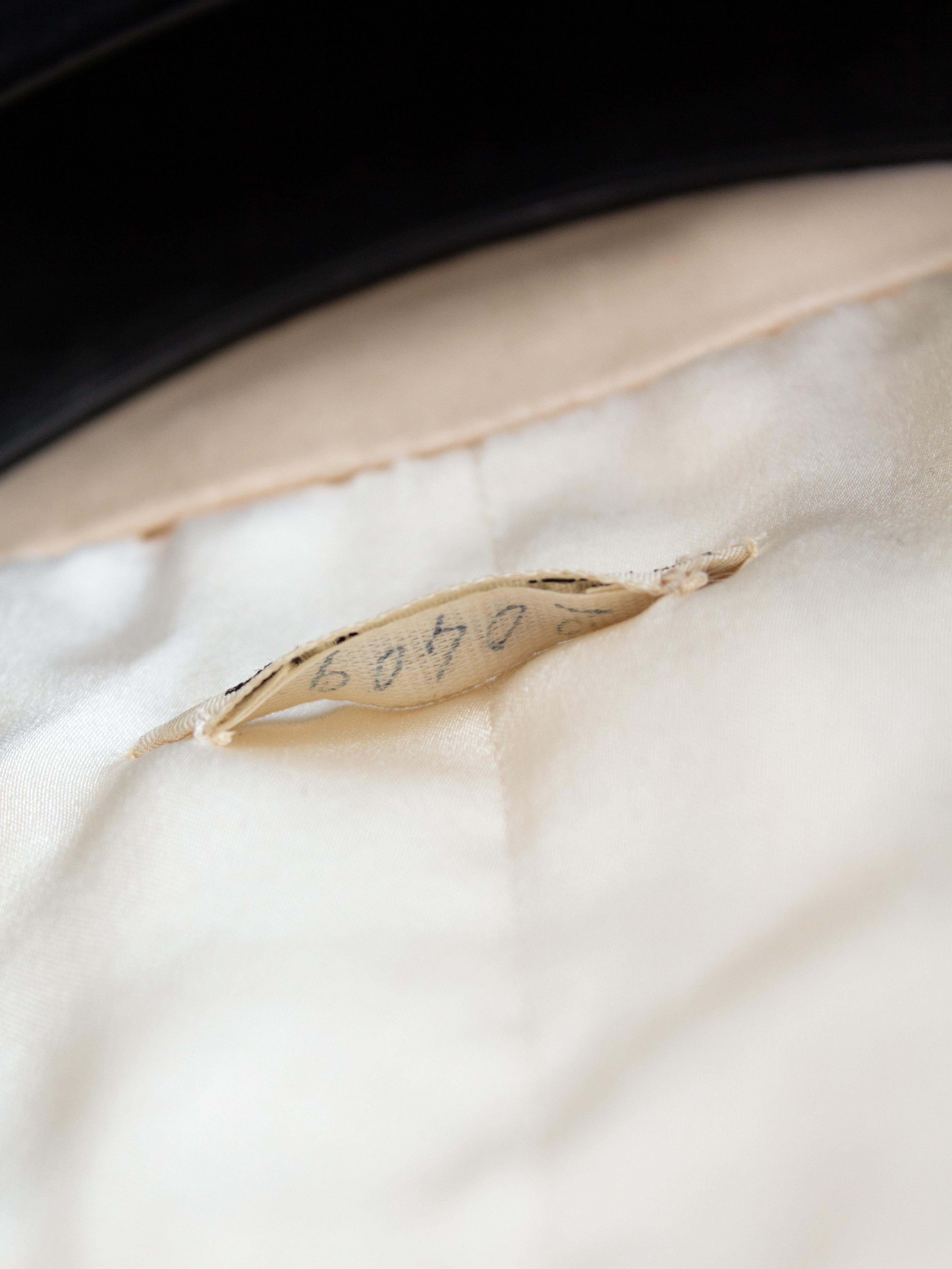 Veste en soie texturée crème blanche vintage haute couture documentée Chanel, 1965 en vente 4