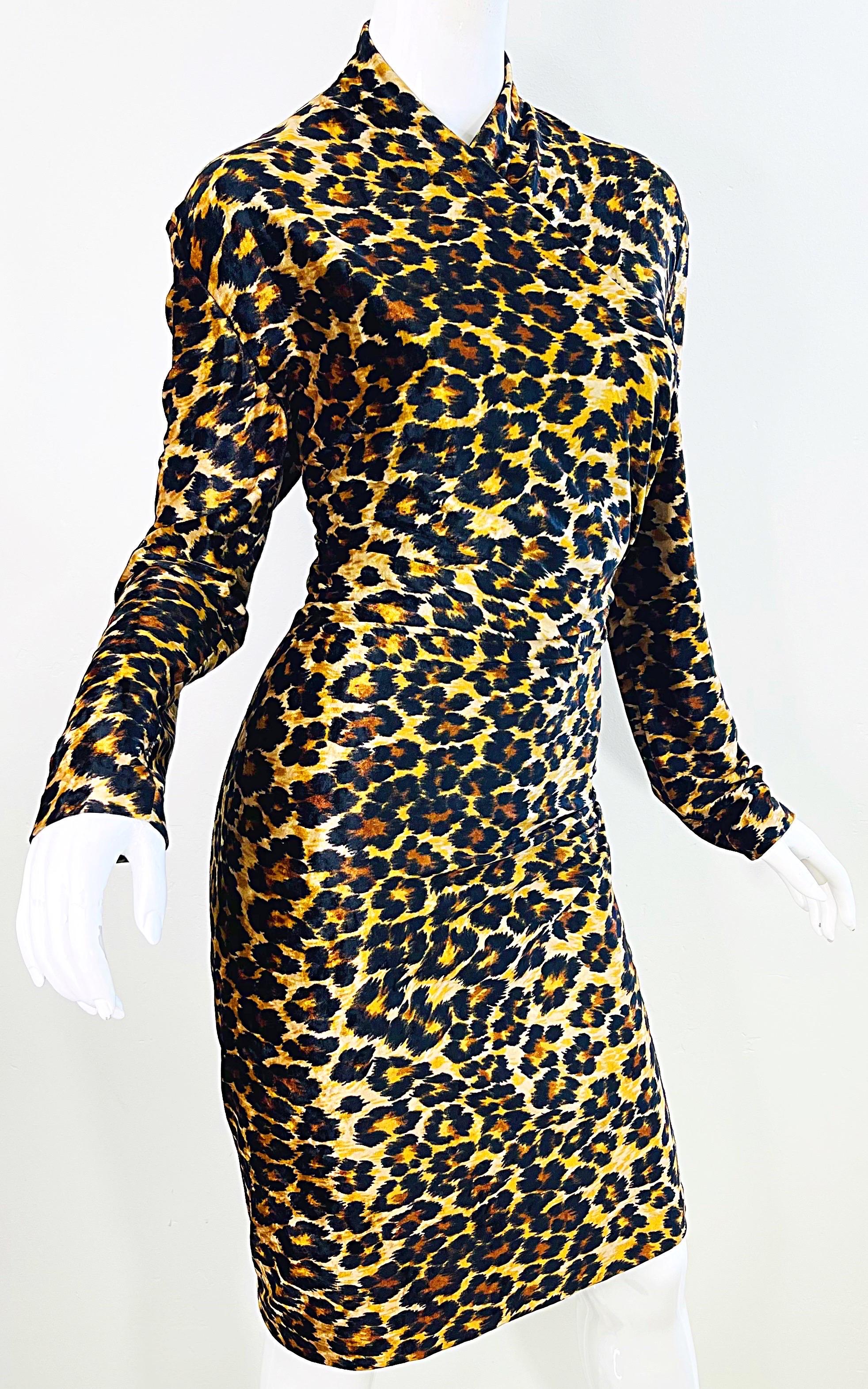 Documented Patrick Kelly 1989 Leopard Print Size Large Velour Vintage Dress 80s en vente 5