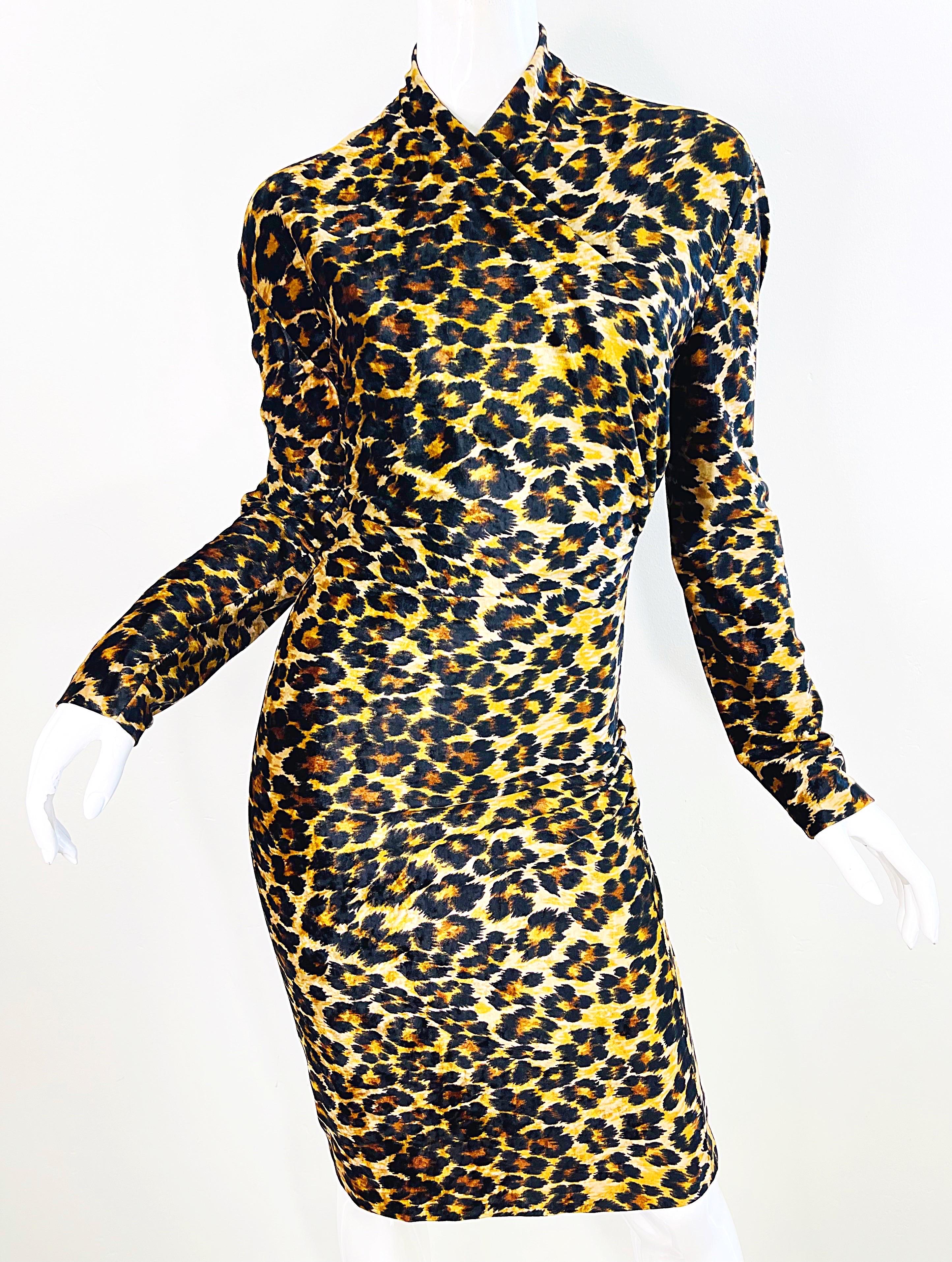 Documented Patrick Kelly 1989 Leopard Print Size Large Velour Vintage Dress 80s en vente 6