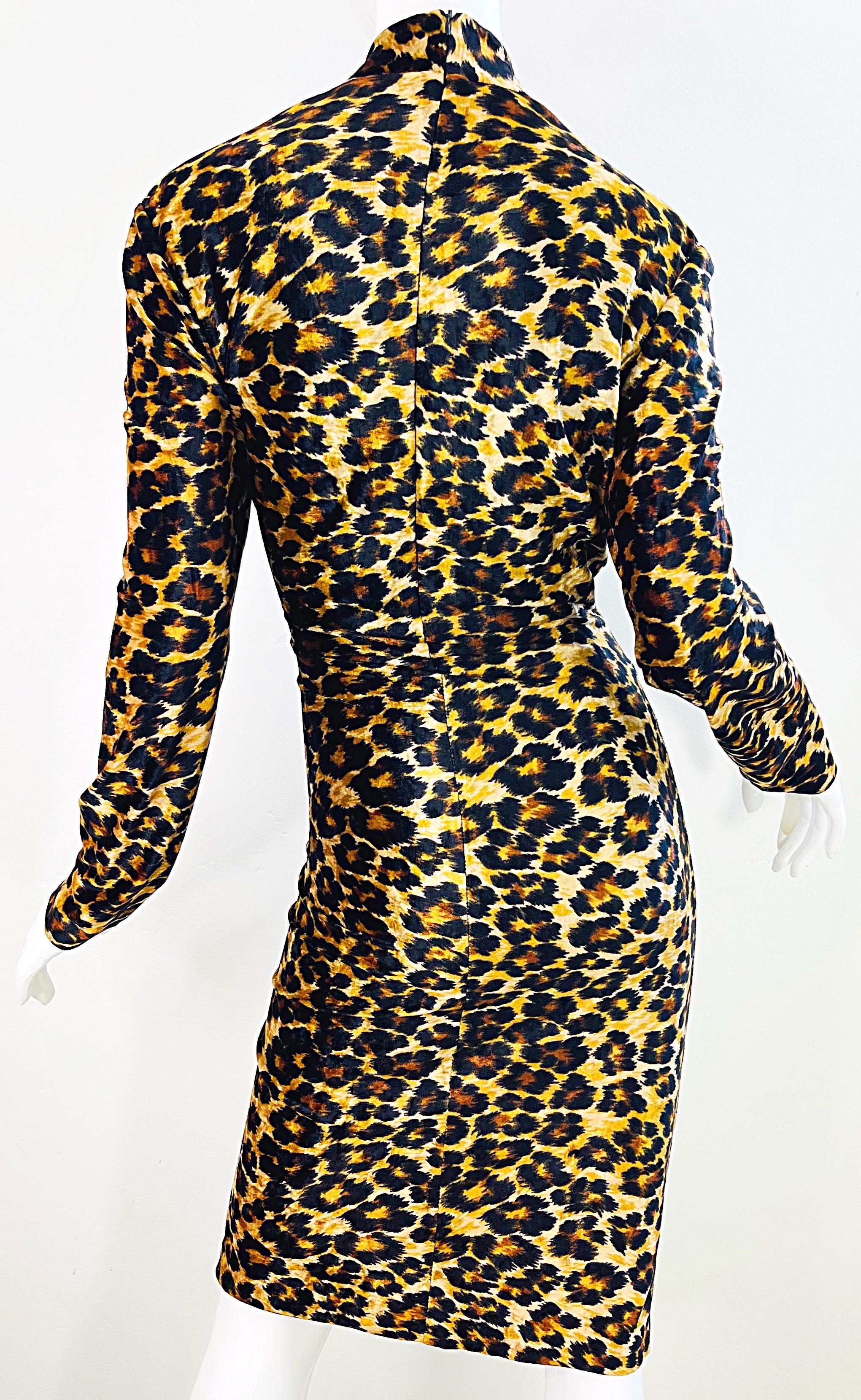 Documented Patrick Kelly 1989 Leopard Print Size Large Velour Vintage Dress 80s en vente 10