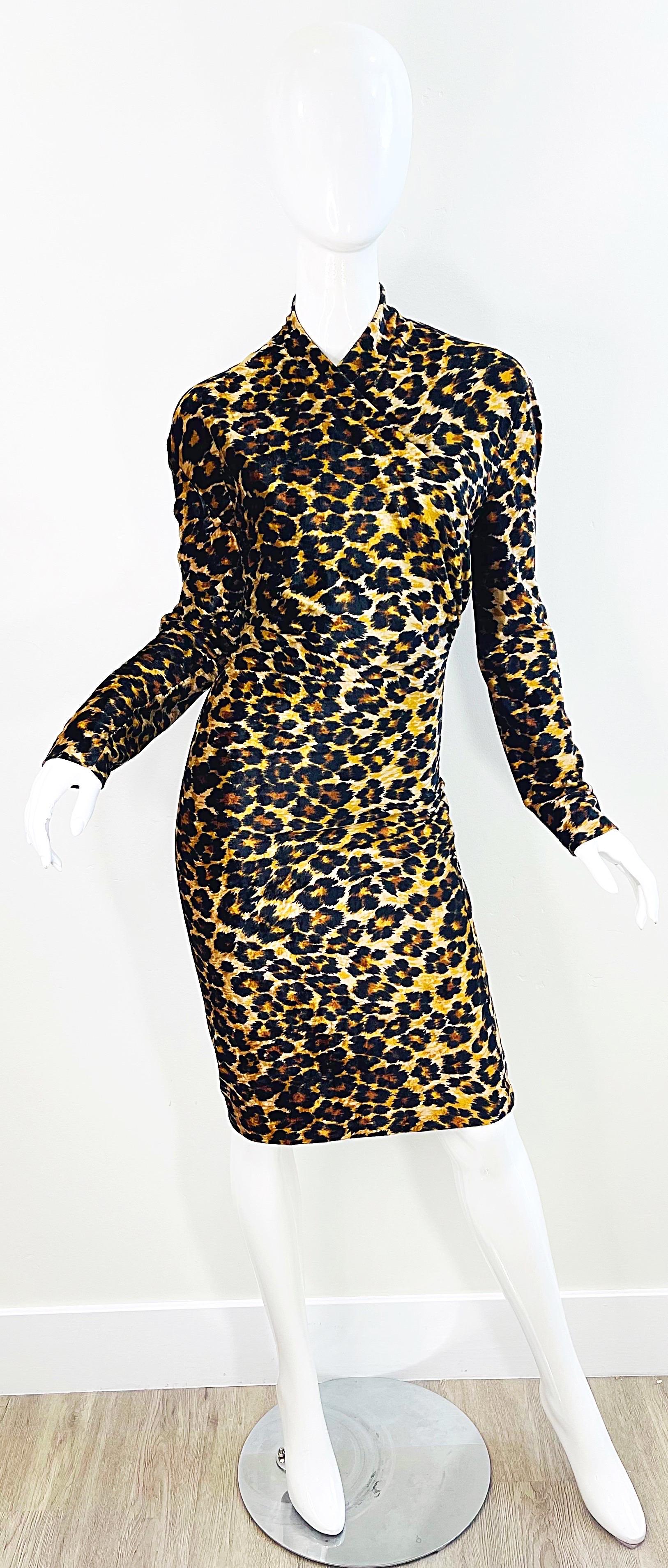 Documented Patrick Kelly 1989 Leopard Print Size Large Velour Vintage Dress 80s en vente 14