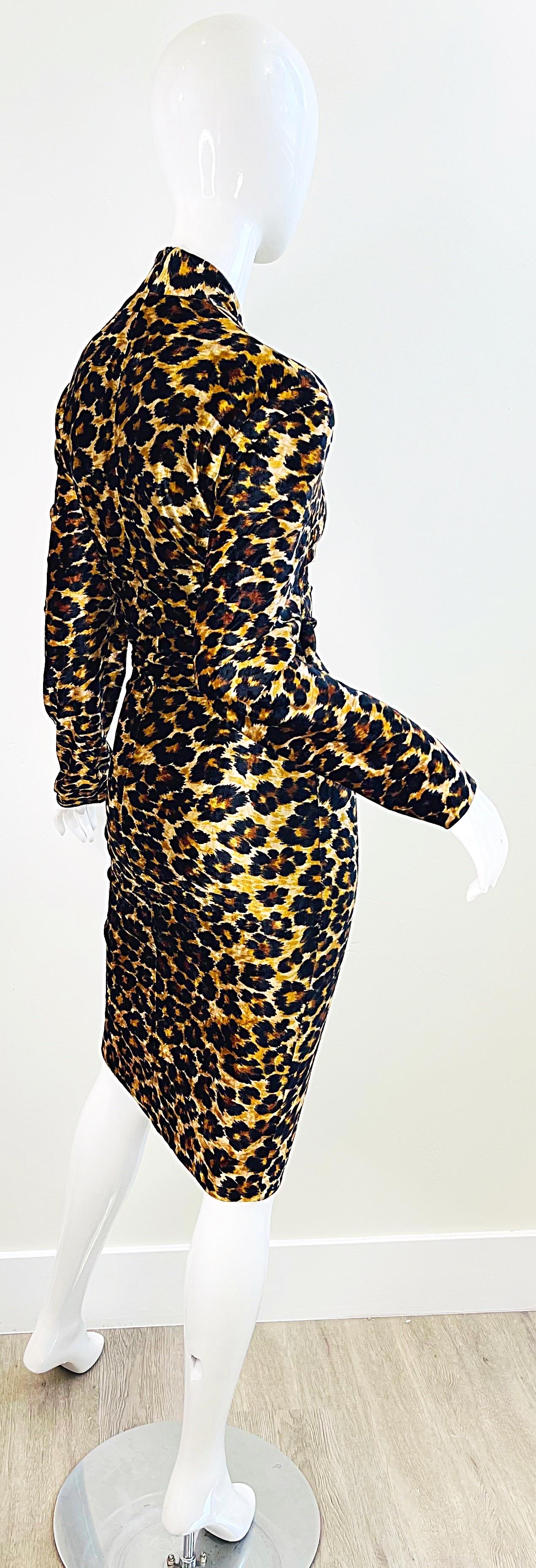 Documented Patrick Kelly 1989 Leopard Print Size Large Velour Vintage Dress 80s en vente 4