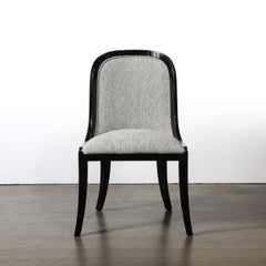 Documentado  "Silla auxiliar Regina"  en   Laca Negra de Karl Springer