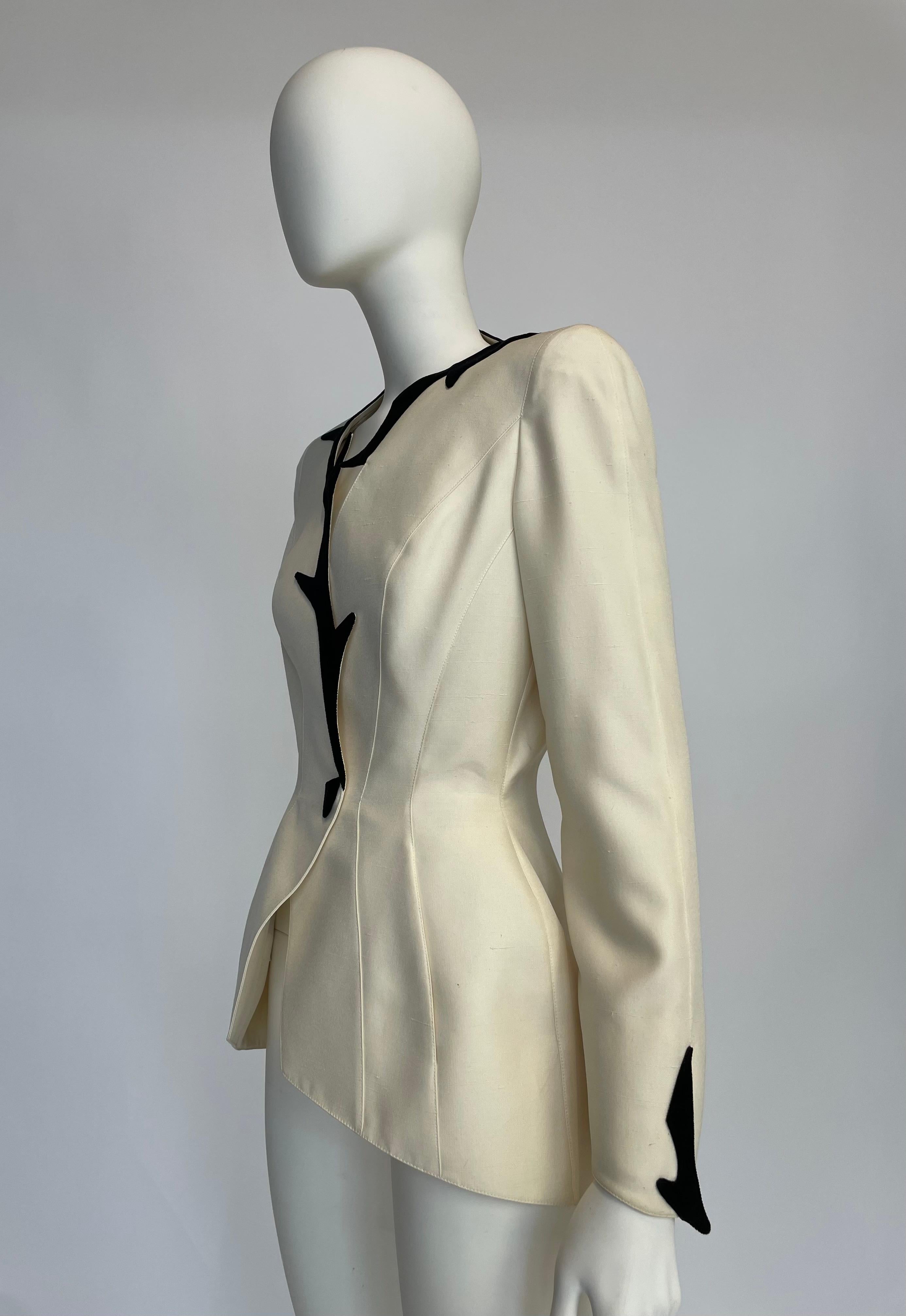 Documentato Giacca blazer doppiopetto Thierry Mugler, Collezione Cruise 1998 11