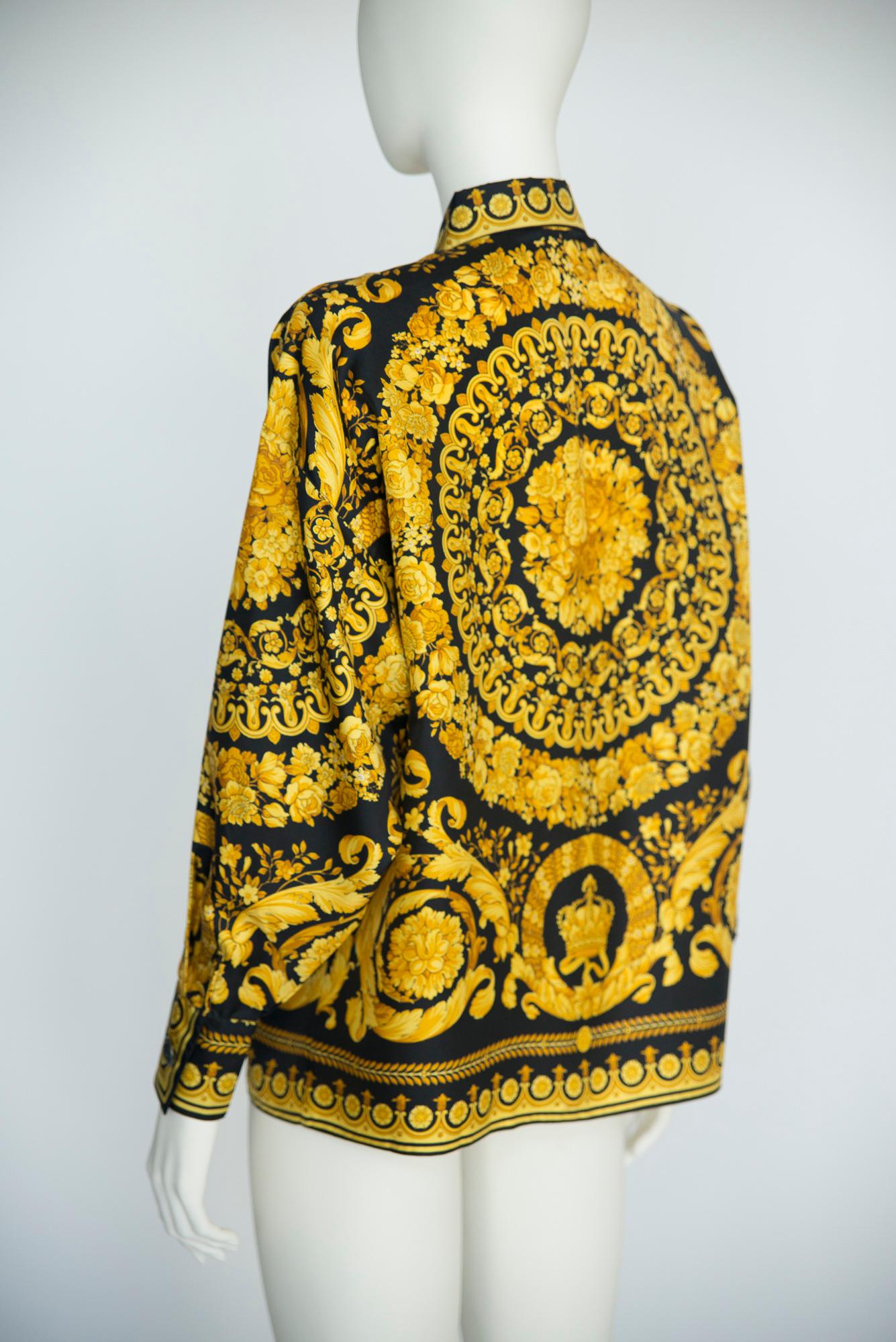 Documented Versace Silk-Twill Baroque Print Shirt Blouse, Fall-Winter 1991 For Sale 10