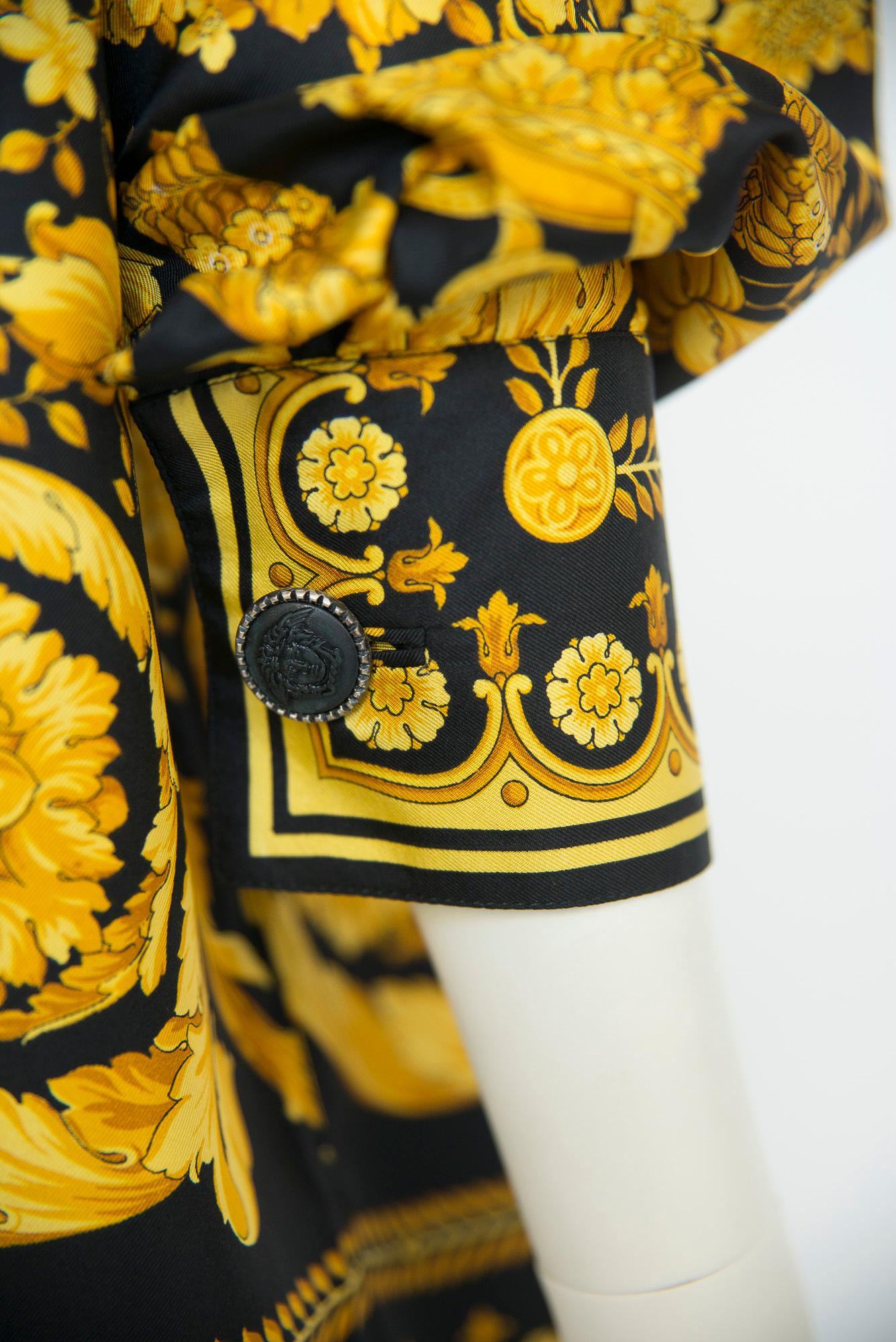 Documented Versace Silk-Twill Baroque Print Shirt Blouse, Fall-Winter 1991 For Sale 13