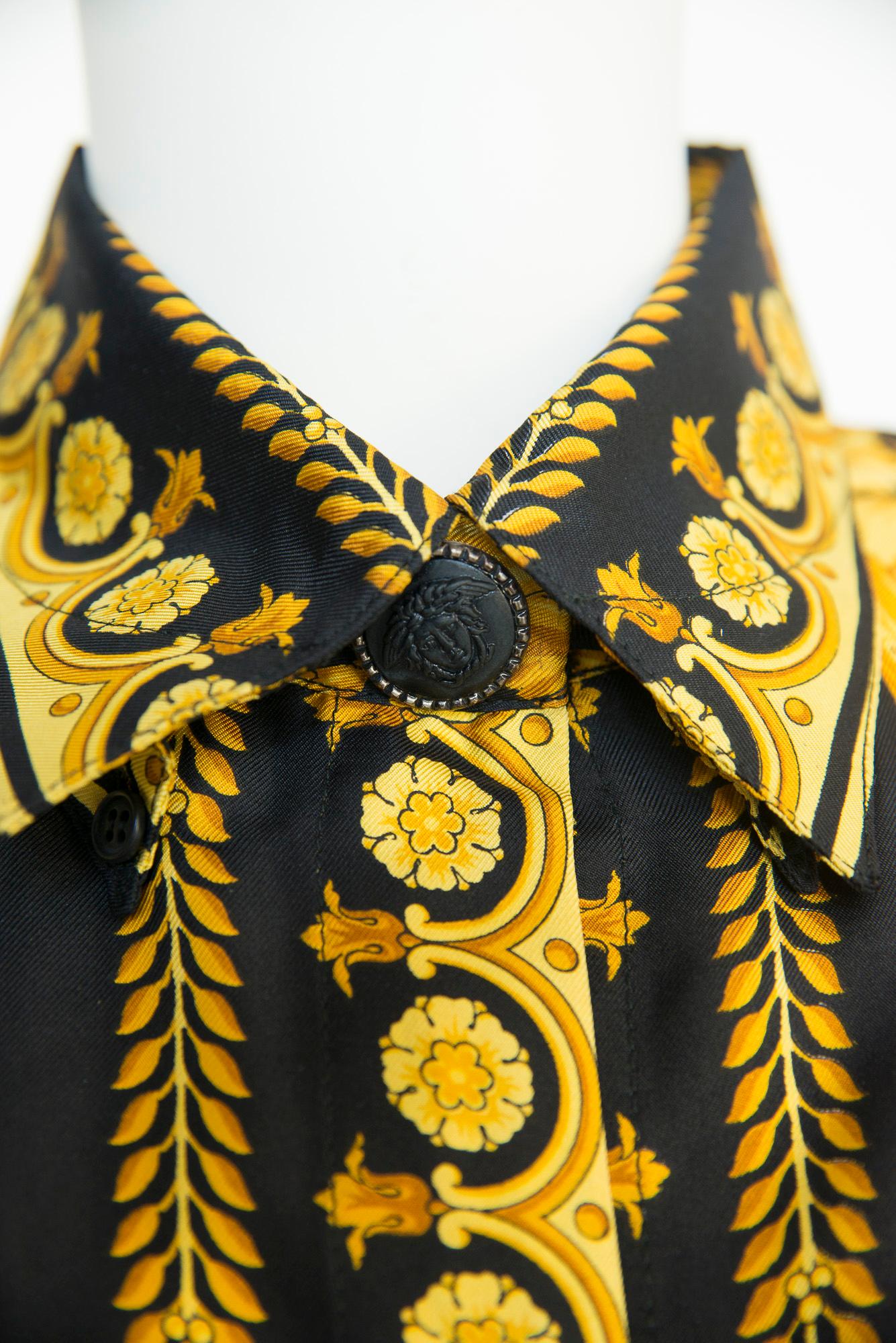 Documented Versace Silk-Twill Baroque Print Shirt Blouse, Fall-Winter 1991 For Sale 4