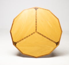 Zwölfeck-Tisch mit Intarsien