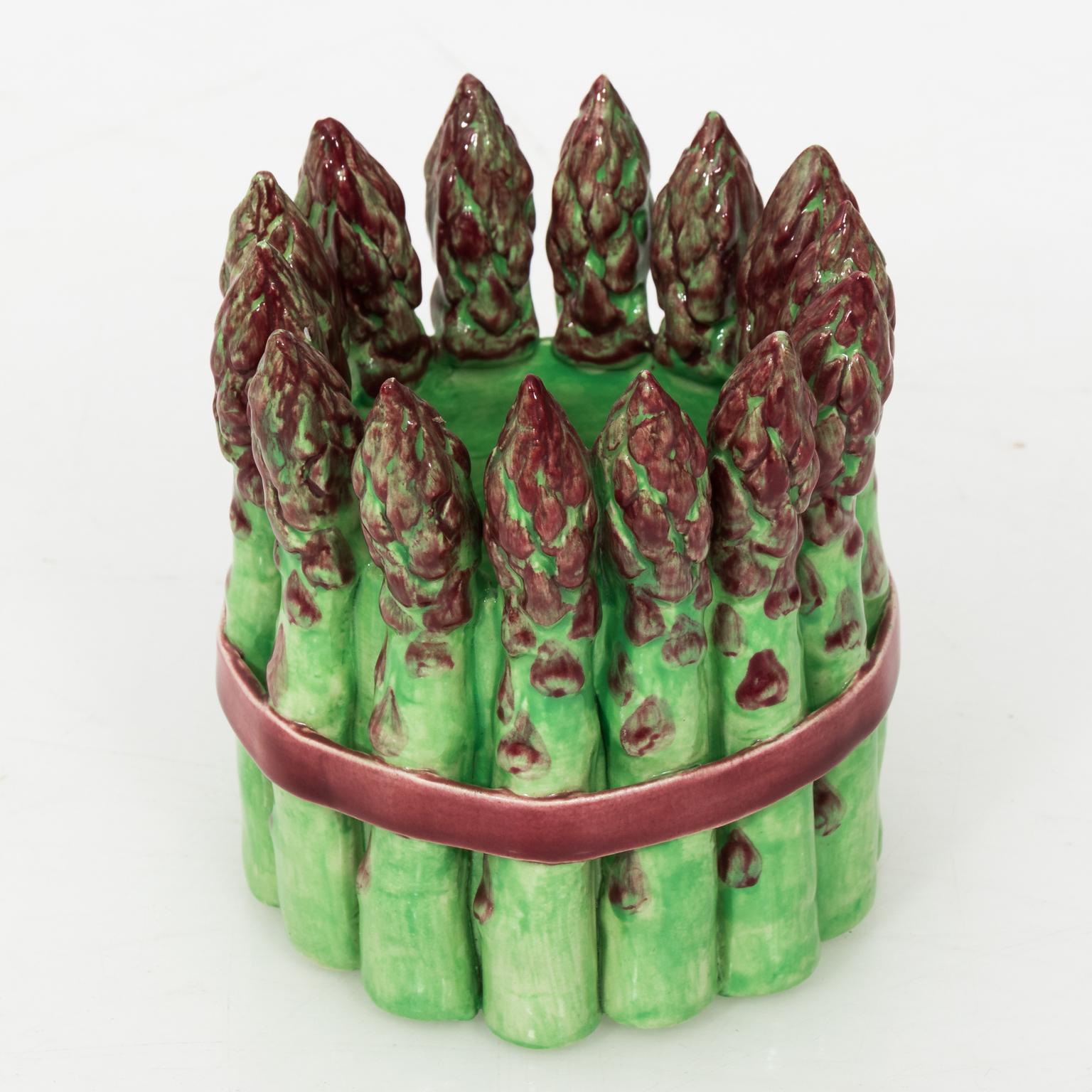 Dodie Thayer Asparagus Dish In Good Condition In Stamford, CT