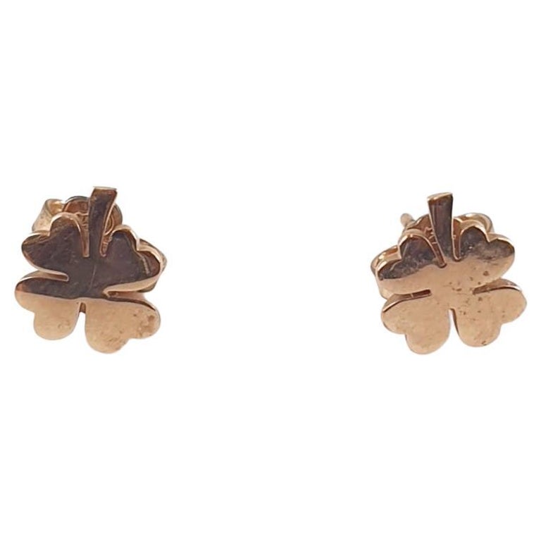 Dodo by Pomellato 9k Gold Clover Earrings with Dodo Closure For Sale at  1stDibs