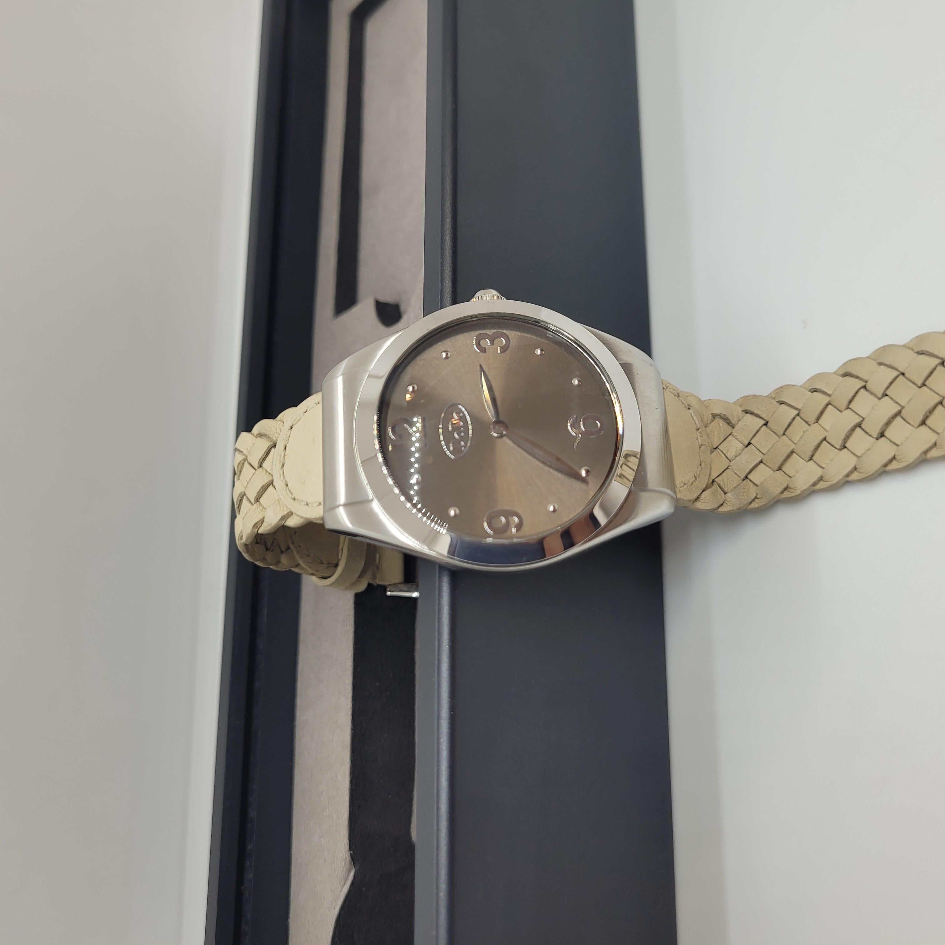 Montre-bracelet italienne DoDo, acier et cuir, 21e siècle, Nouveau 9