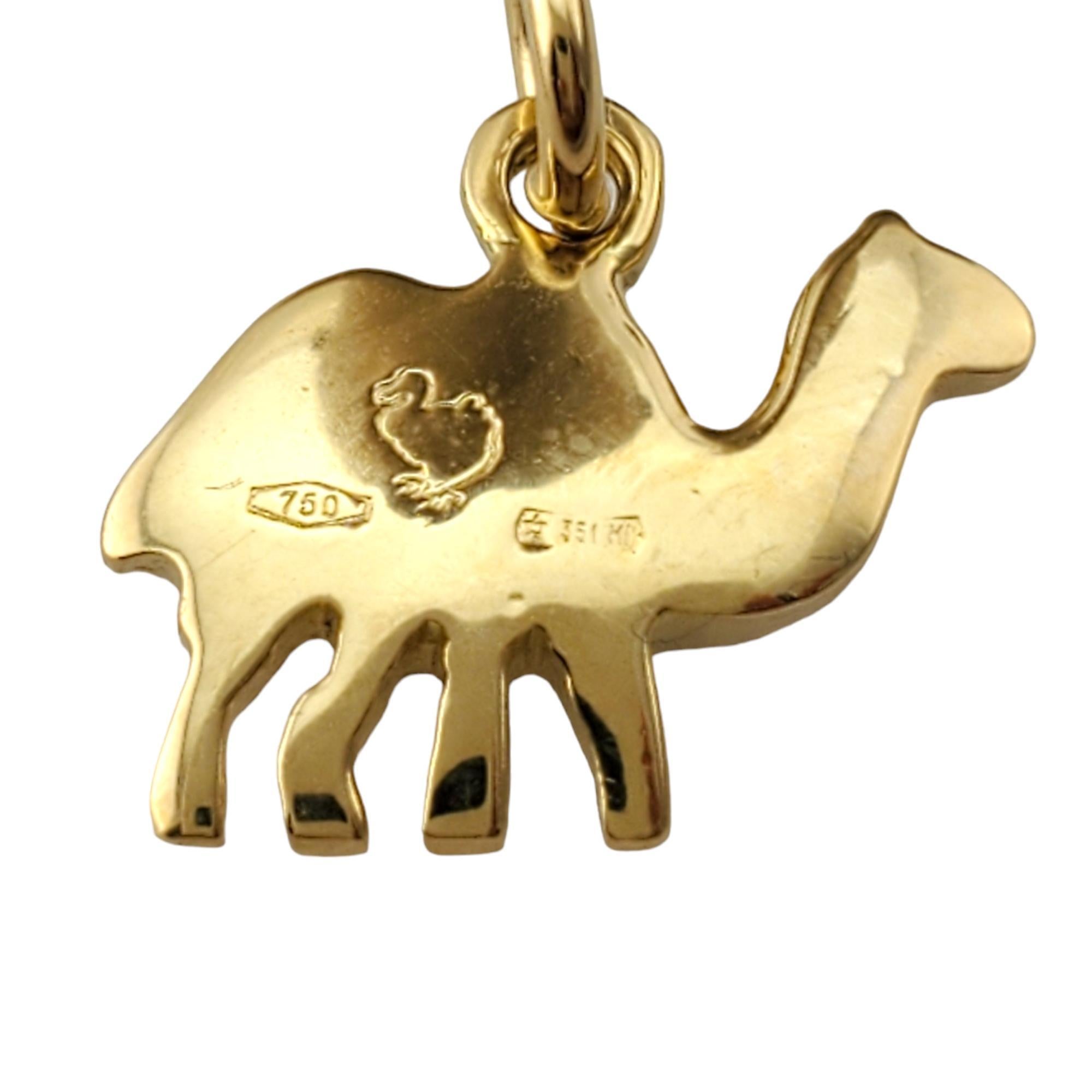 Dodo Pomellato 18K Yellow Gold Camel Charm #17441 In Good Condition For Sale In Washington Depot, CT