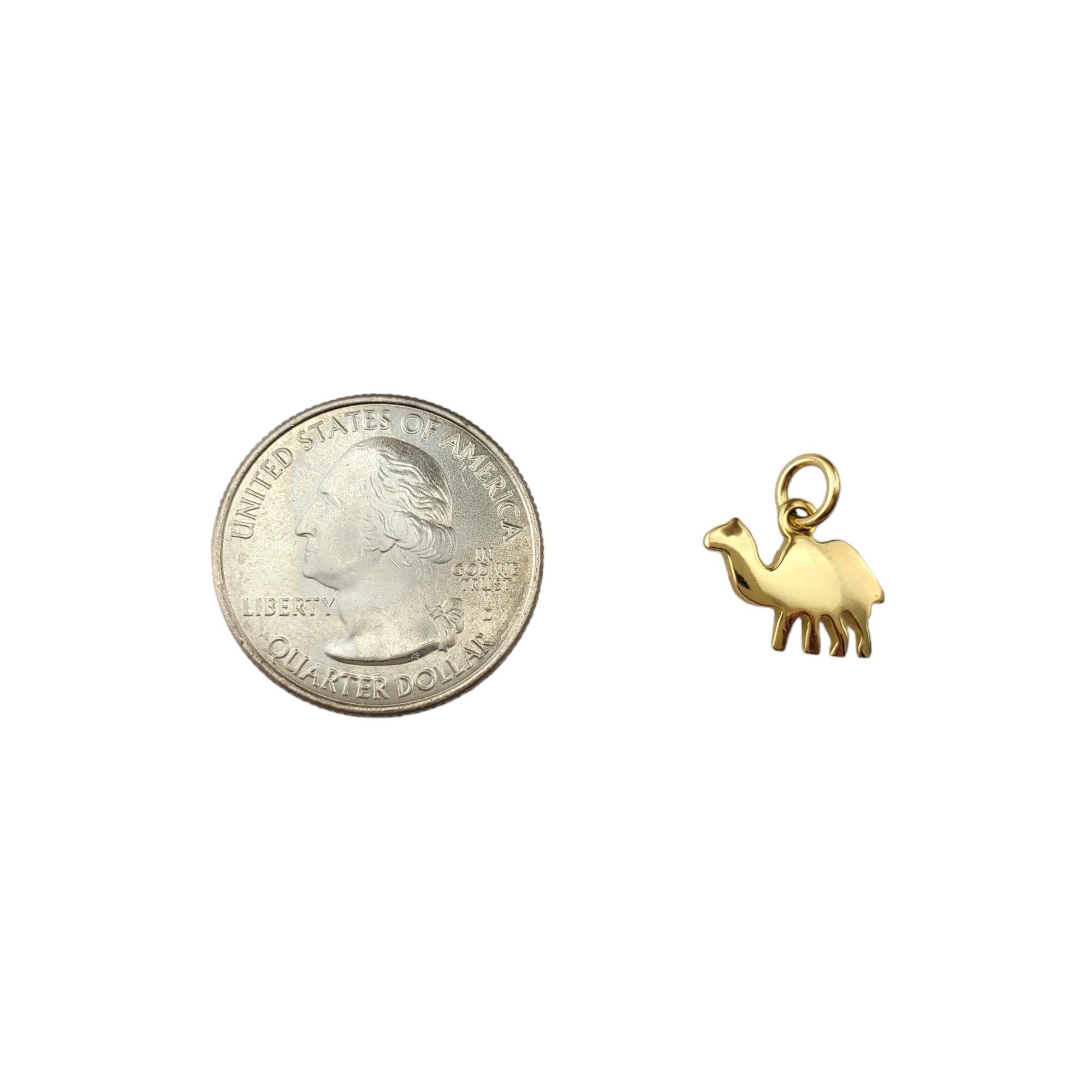 Women's Dodo Pomellato 18K Yellow Gold Camel Charm #17441 For Sale