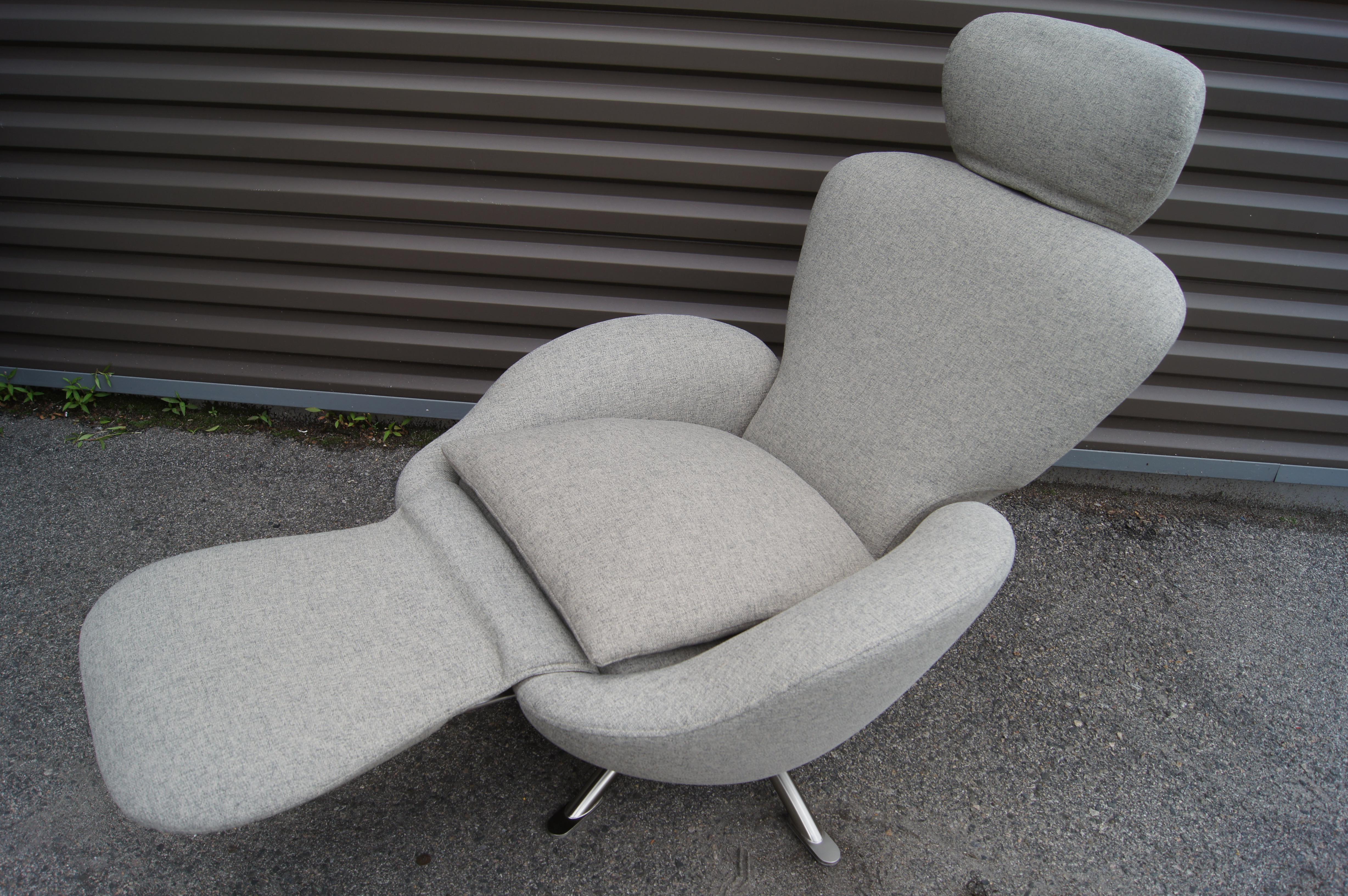 Contemporary Dodo Reclining Lounge Chair by Toshiyuki Kita for Cassina