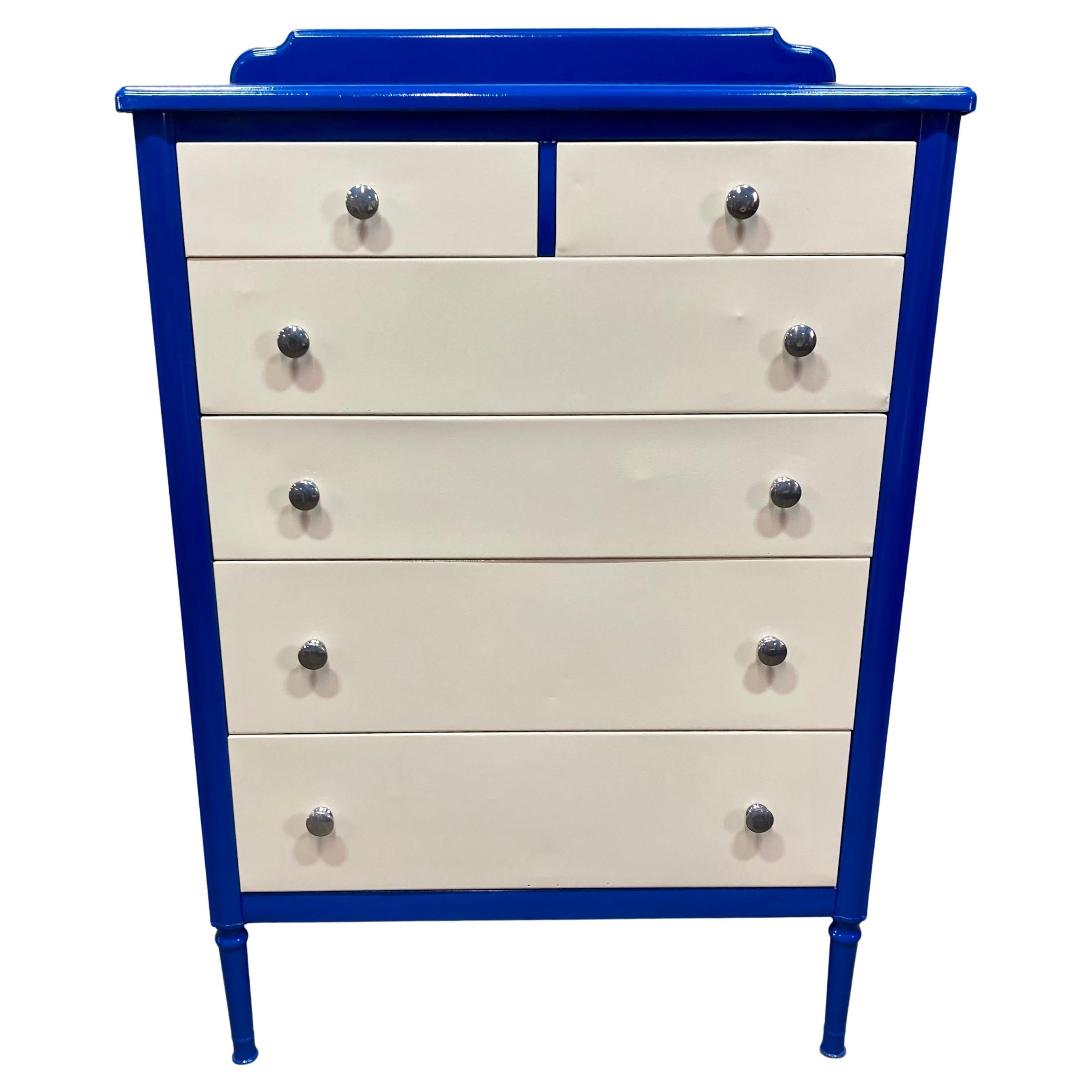 Cómoda de acero Doehler 1920-30 - Repintada en crema y azul en venta