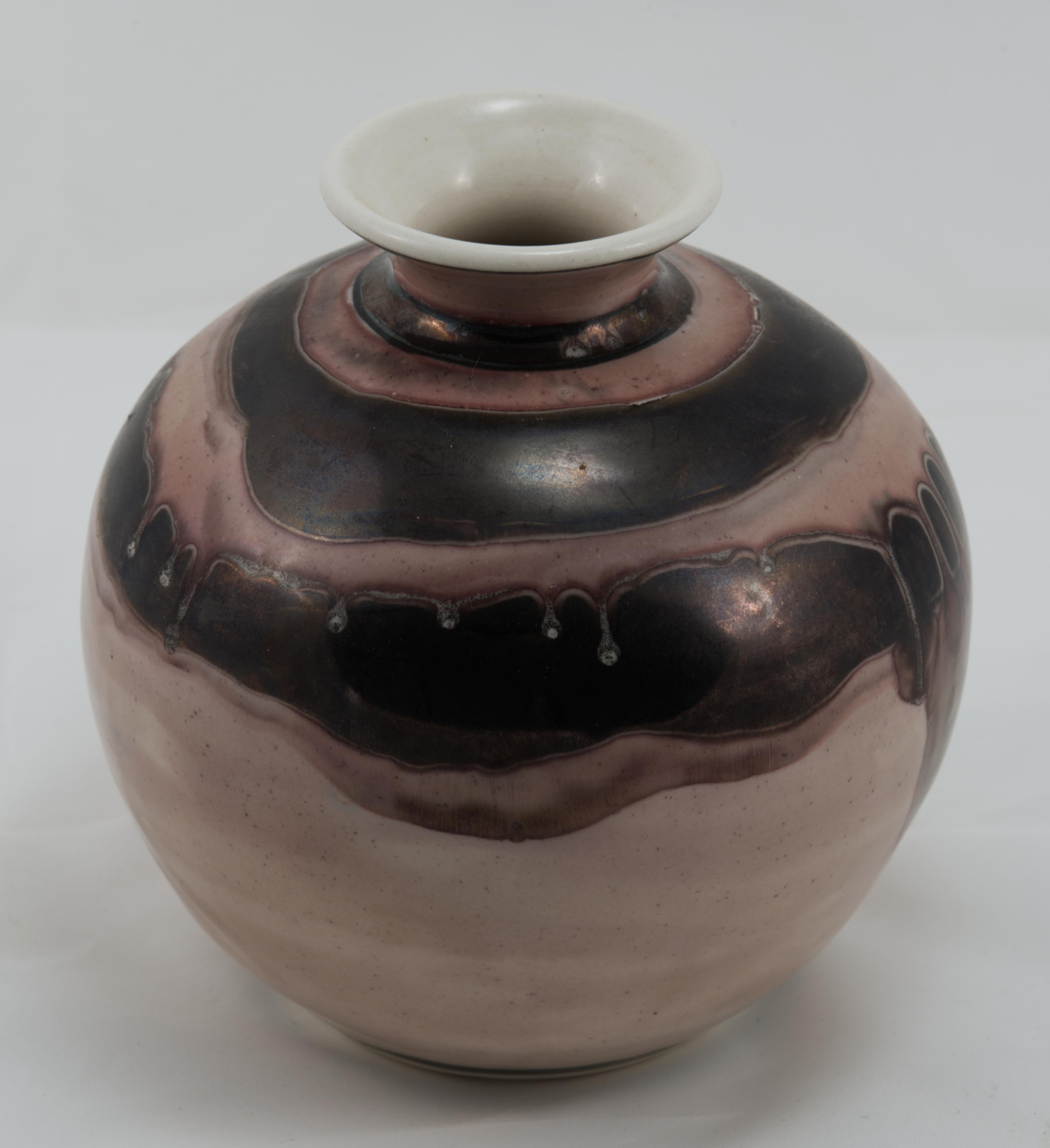 Doezema Bud Vase, American Studio Art Pottery, 1970s For Sale 1