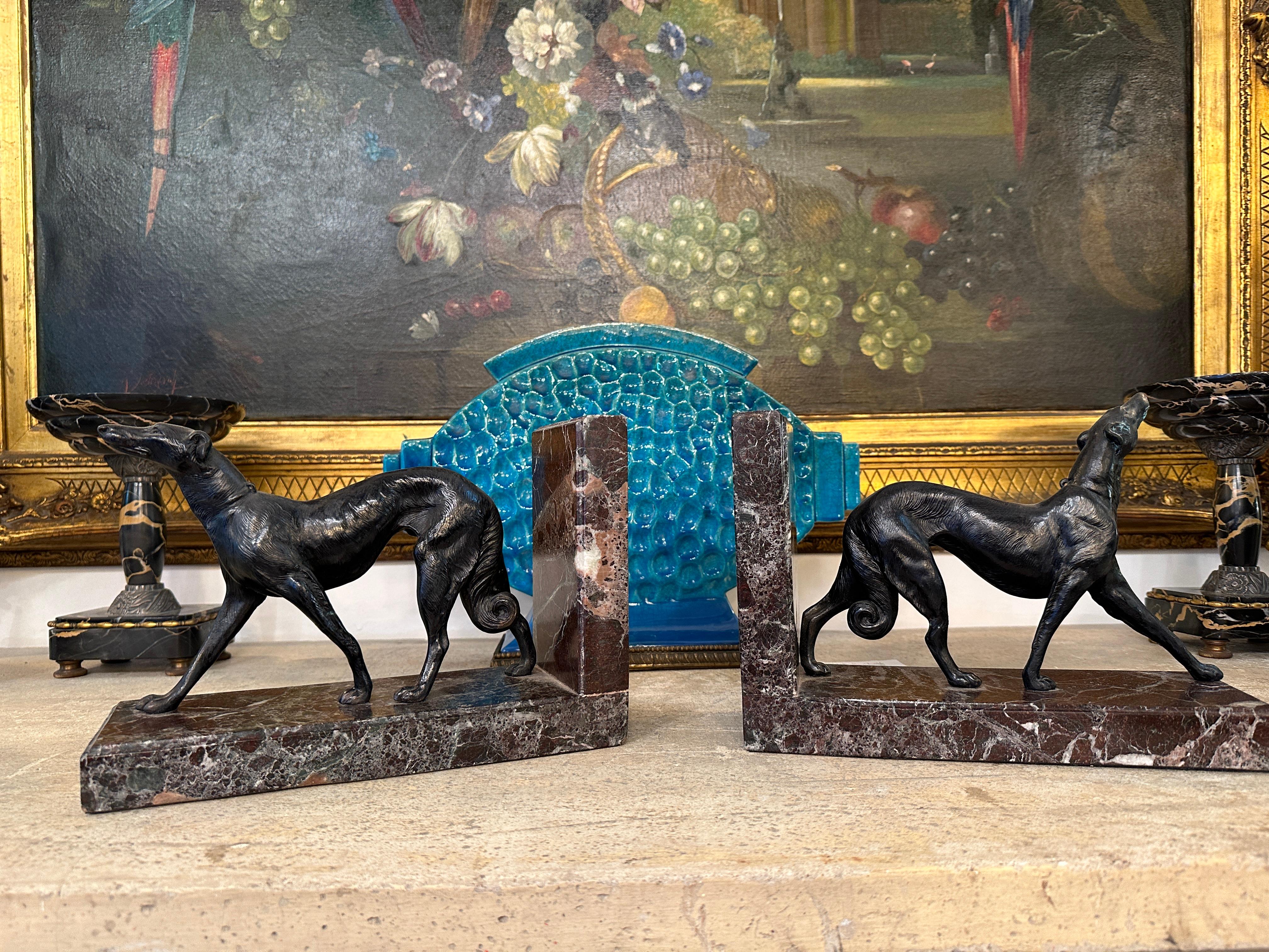 French Dog Bookends in bronce and Marble For Sale