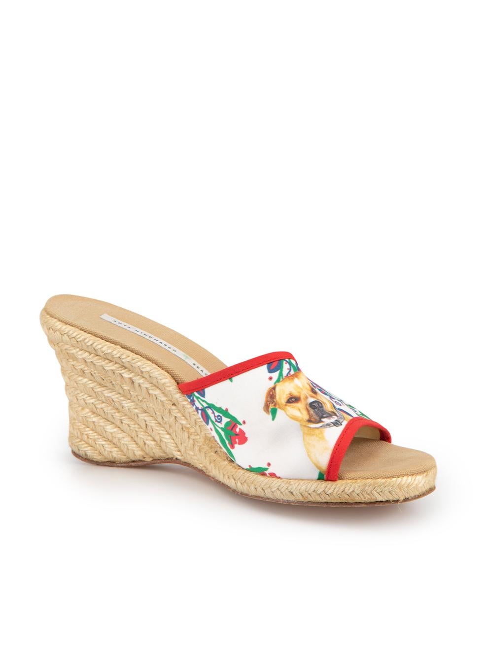 CONDITION is Very good. Minimal wear to sandals is evident. Minor fading to inner sole and scuffing to outer sole on this used Anya Hindmarch designer resale item. Original dustbag included.



Details


Multicoloured 

Cloth

Espadrille wedges

Dog
