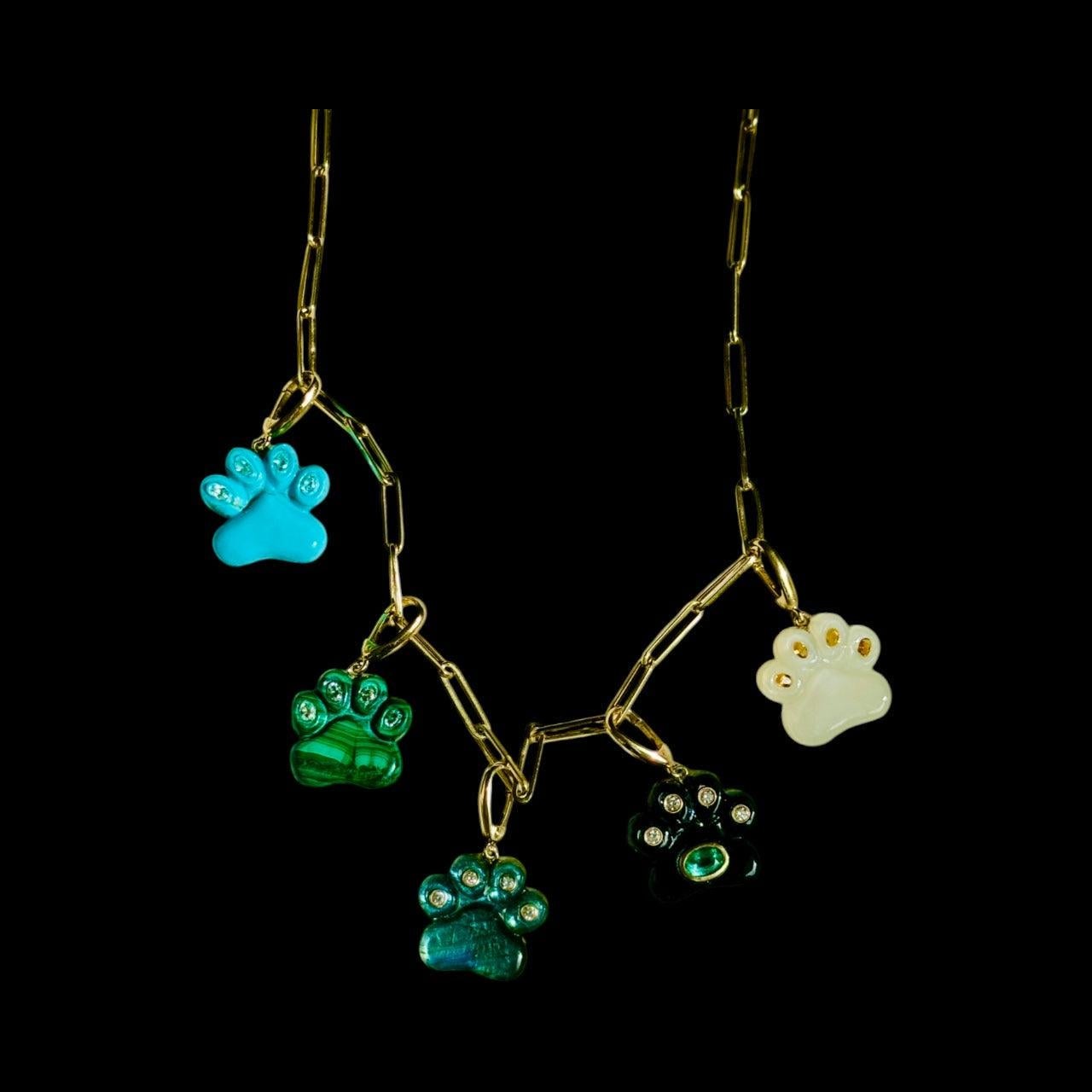 Pendentif patte de chien, labradorite et diamants Unisexe en vente