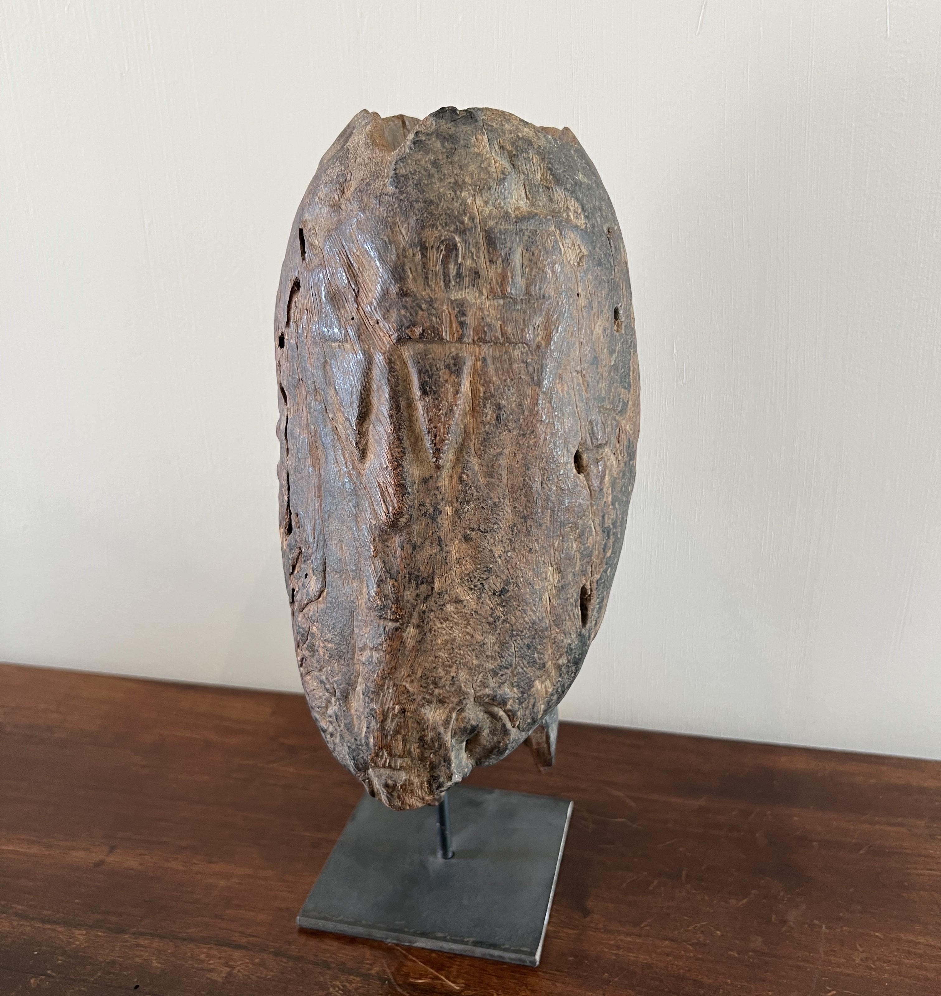 Sculpture de tête primitive abstraite de Dogon en vente 8