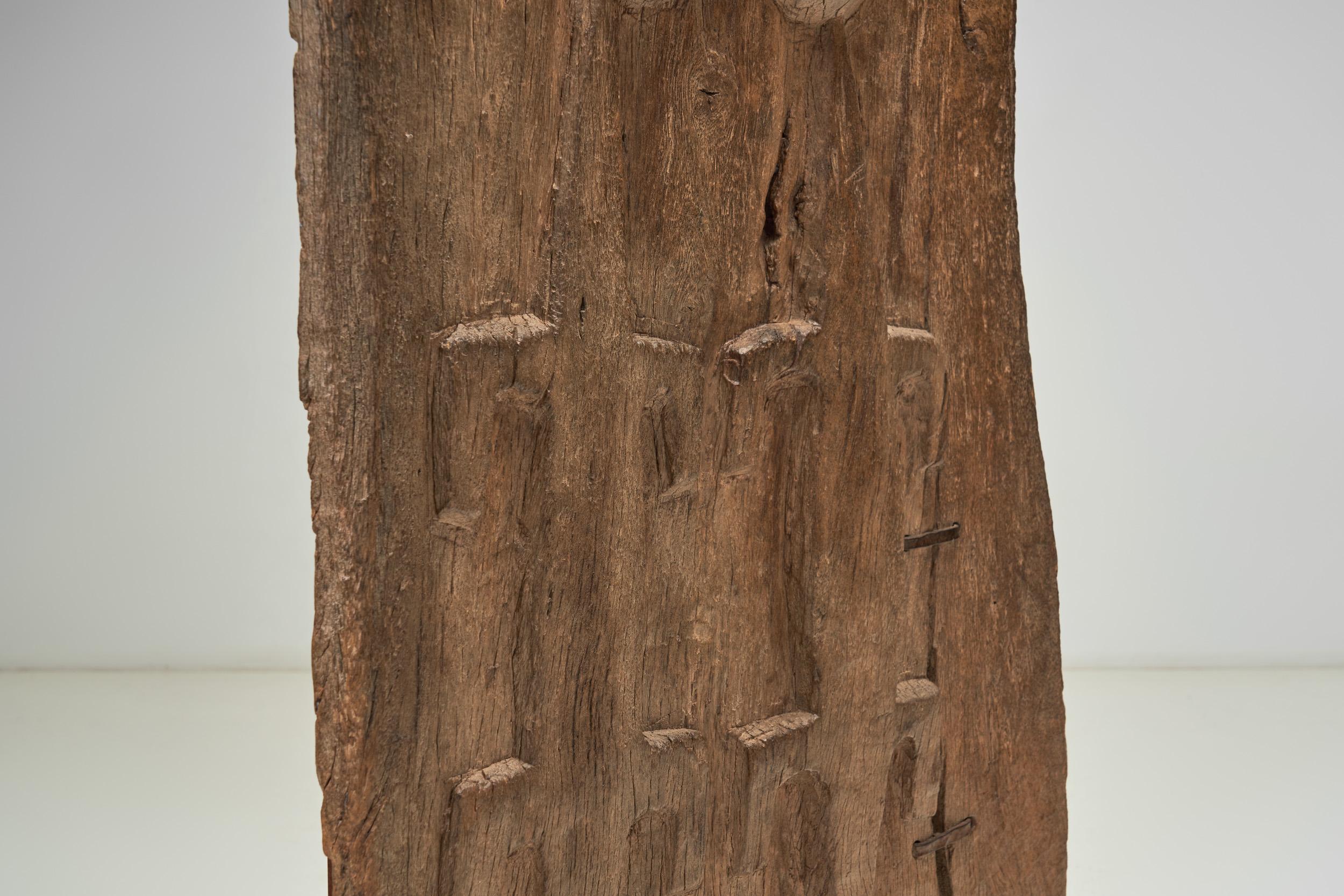 Porte Dogon avec détails sculptés, Mali Début du 20e siècle en vente 2