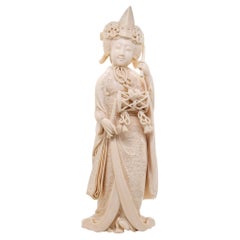 DOHAKU Tokyo School Meiji 1890 Carved Okimono Of Bijin Standing Draped Figure