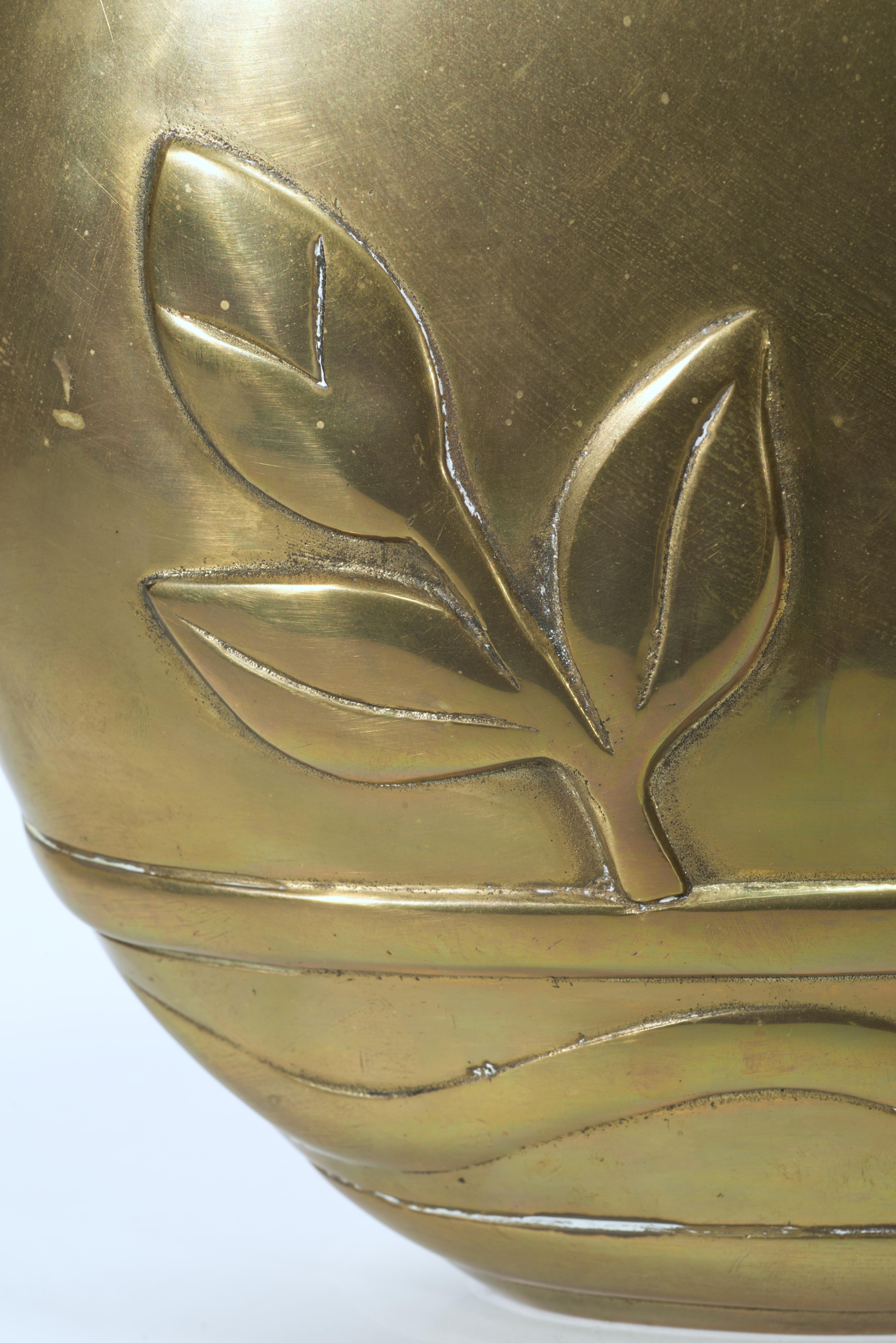 Dolbi Cashier Large Art Deco Brass Vase with Floral Decor, 1980 For Sale 4