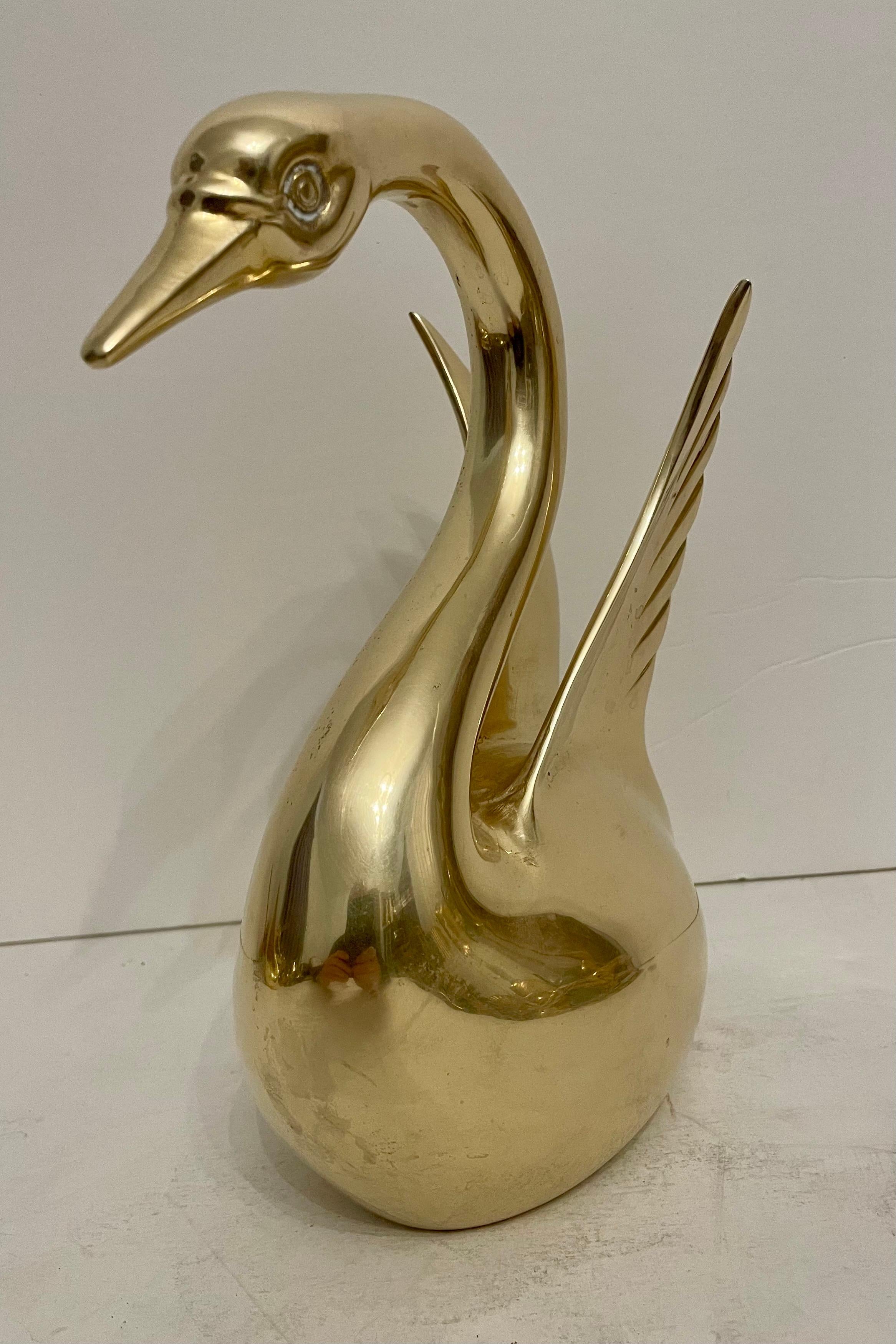 Dolbi Cashier Large Brass Swan Sculpture In Good Condition For Sale In New York, NY