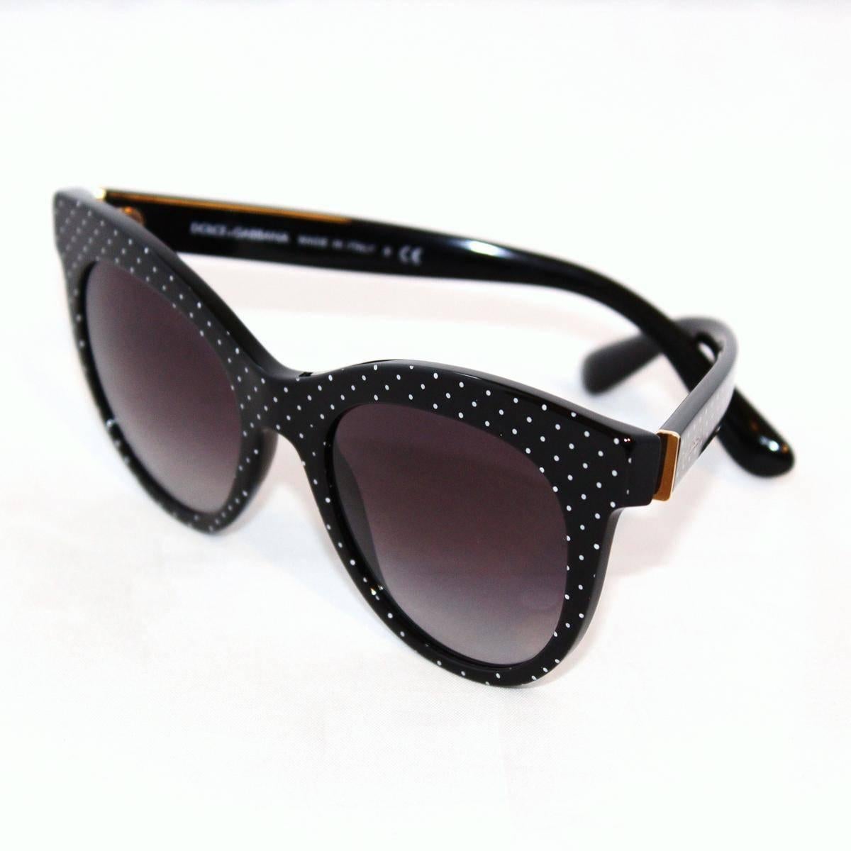 DG 4311
Black frame
Pois texture
Width cm 14 (5.5 inches)
New with case
Condition: New with case
Worldwide express shipping included in the price !