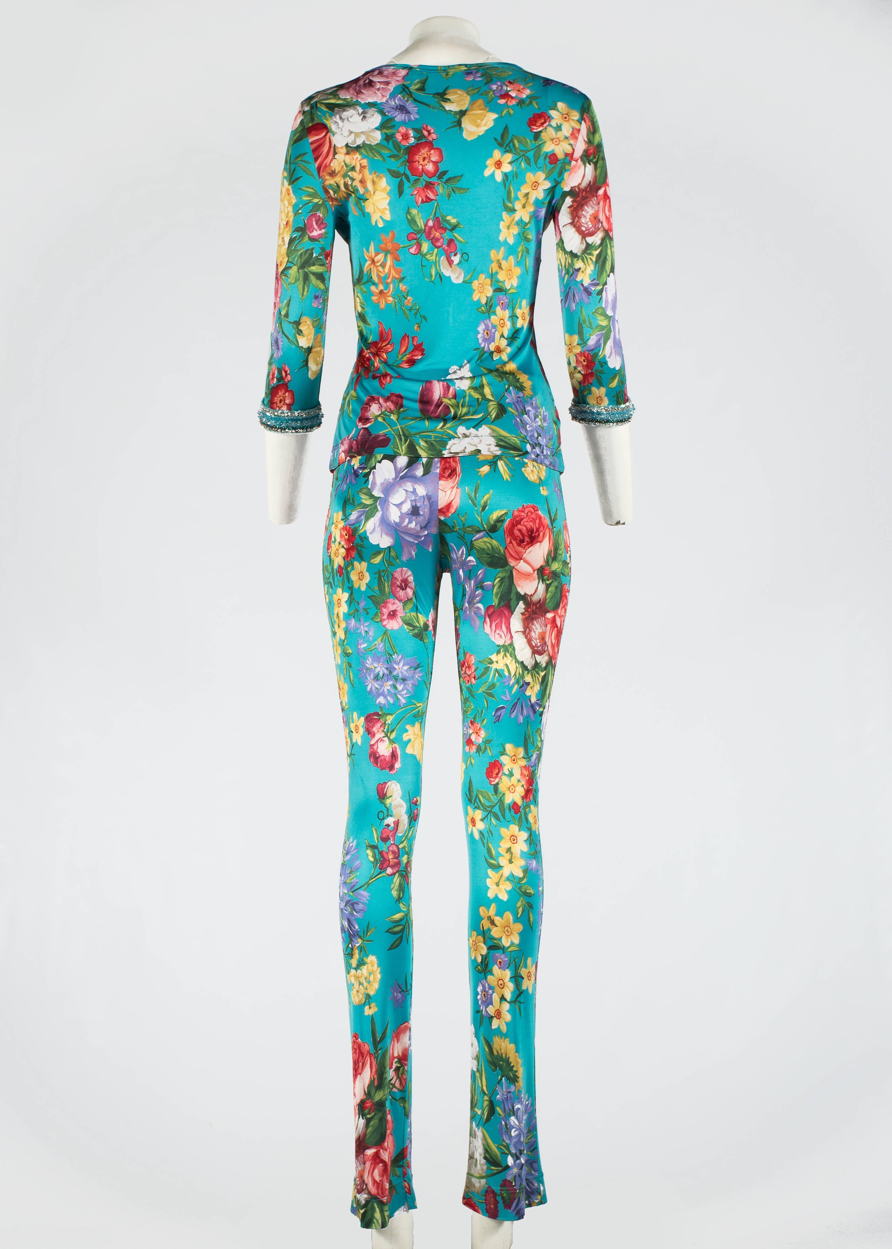 floral pants suit