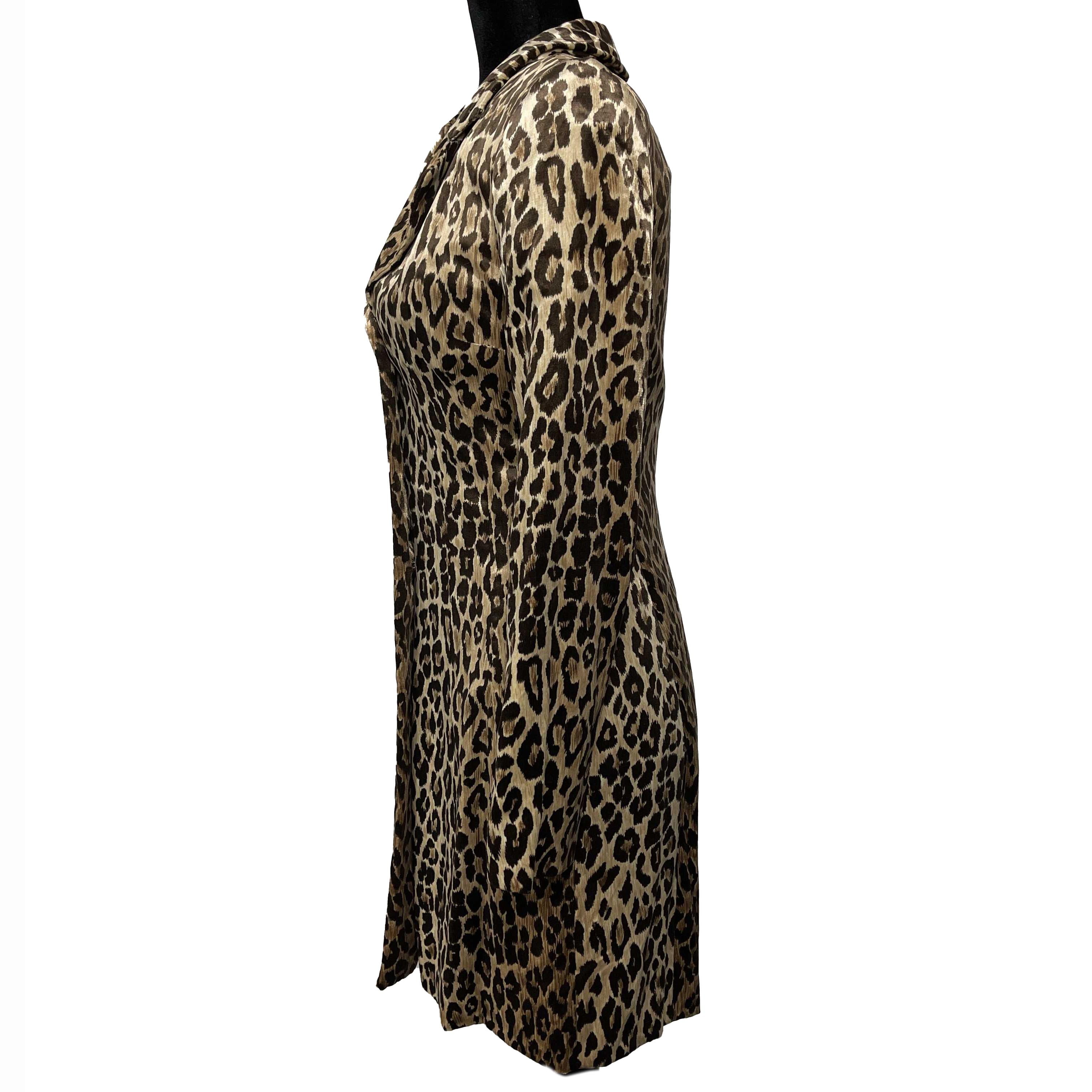 Dolce & Gabbana Vintage Leopard Print Viscose Trench Coat 40 US M For Sale 2
