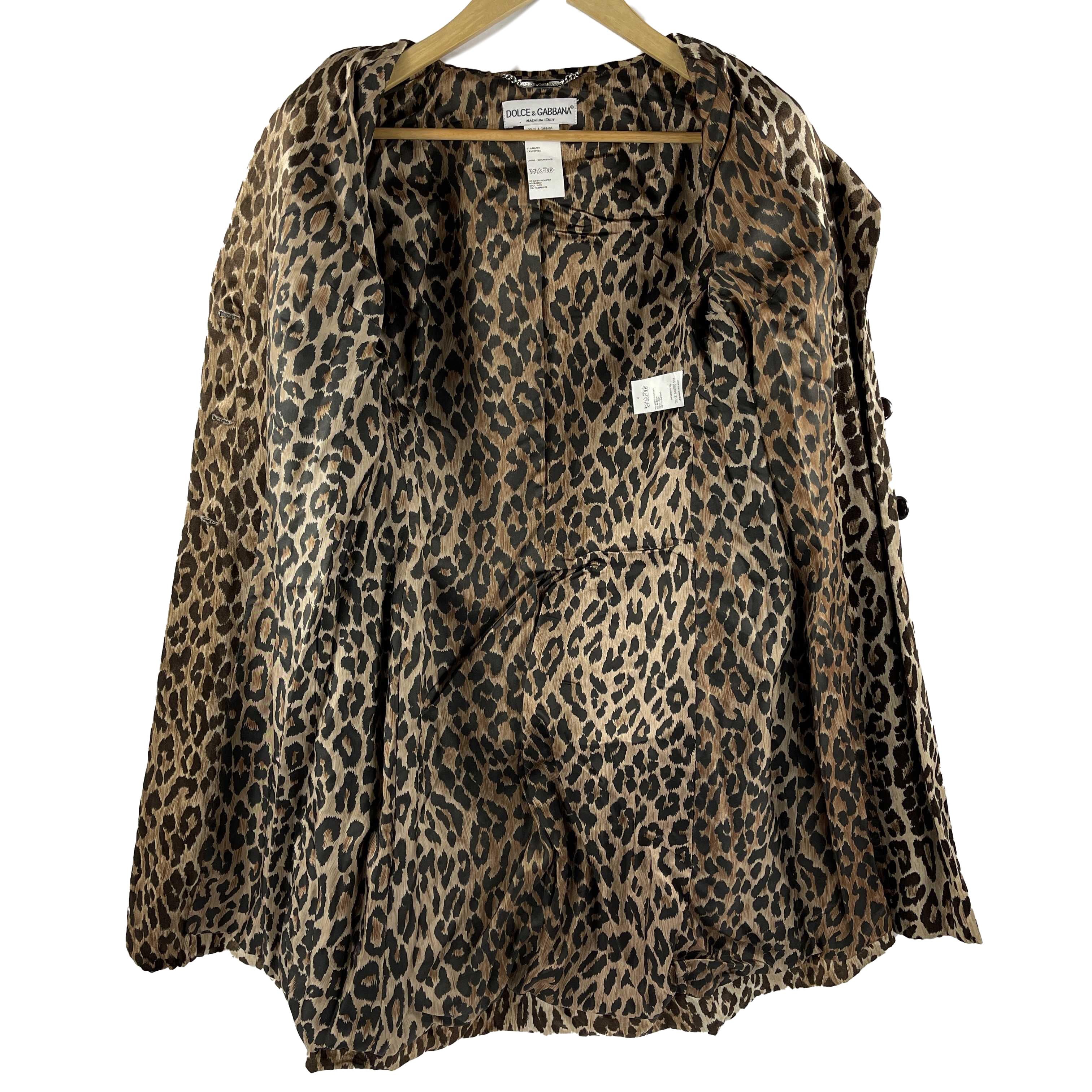 Black Dolce & Gabbana Vintage Leopard Print Viscose Trench Coat 40 US M For Sale