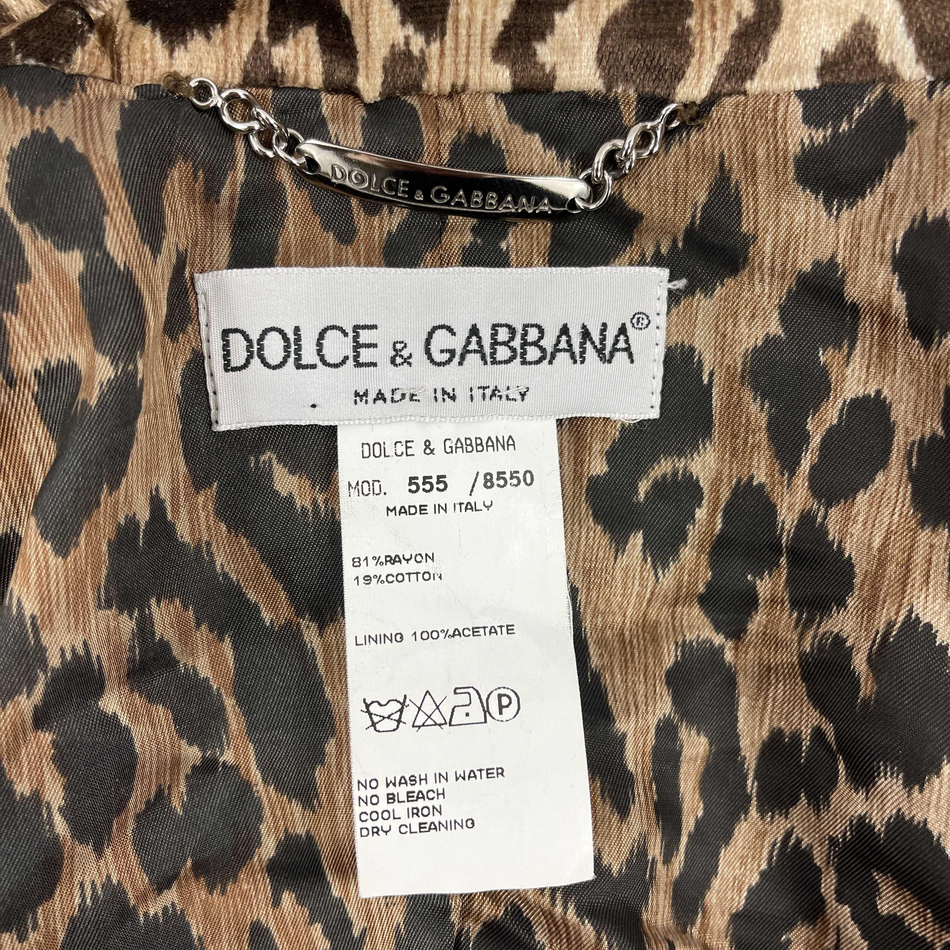 Dolce & Gabbana Vintage Leopard Print Viscose Trench Coat 40 US M For Sale 1