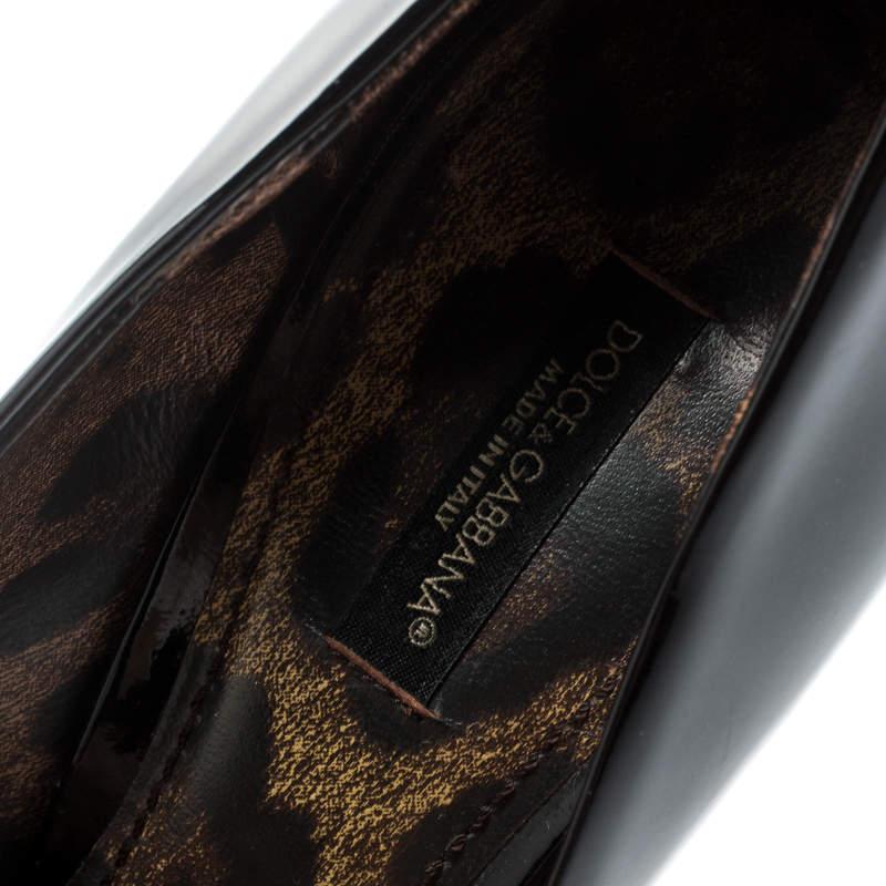 Dolce And Gabanna Black Patent Leather Platform Pumps Size 38 Bon état à Dubai, Al Qouz 2