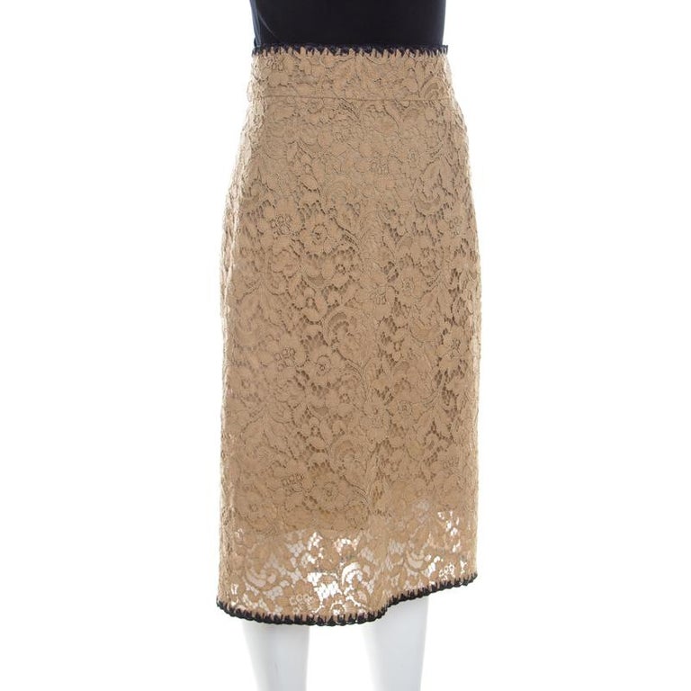 Dolce and Gabbana Beige Floral Lace Pencil Skirt M For Sale at 1stDibs