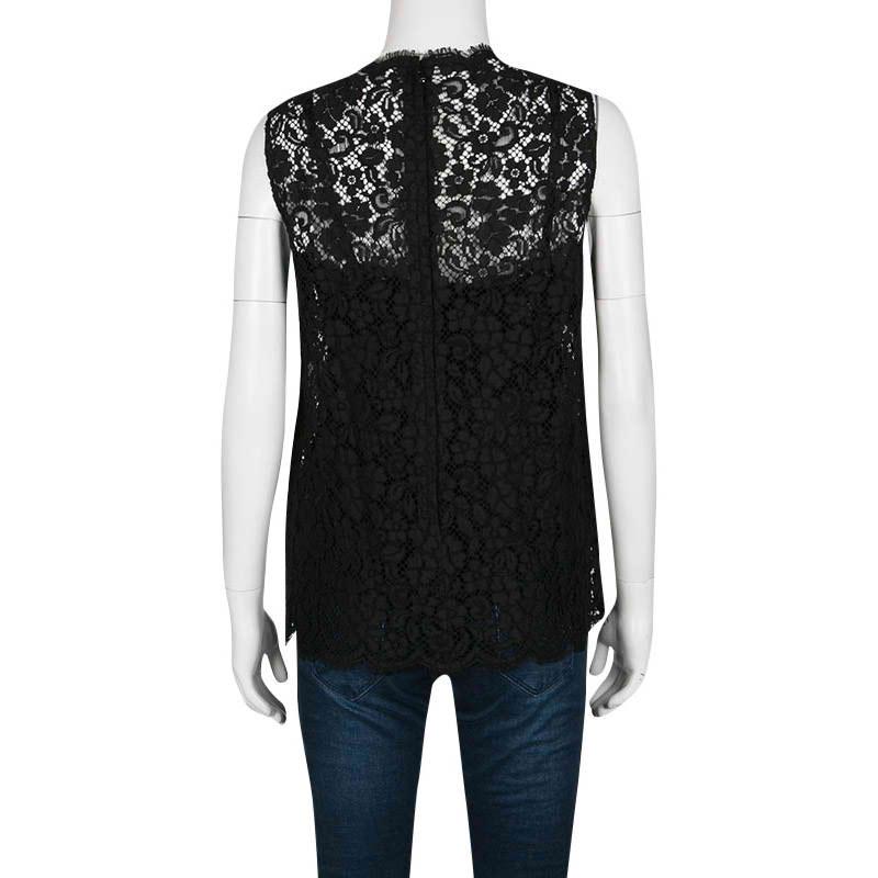 Dolce and Gabbana Black Floral Lace Sleeveless Top M In Excellent Condition In Dubai, Al Qouz 2