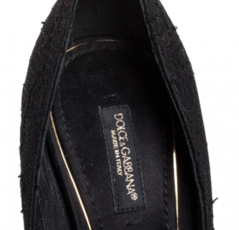 Dolce and Gabbana Black Lace Platform Pumps Size 36 For Sale 1