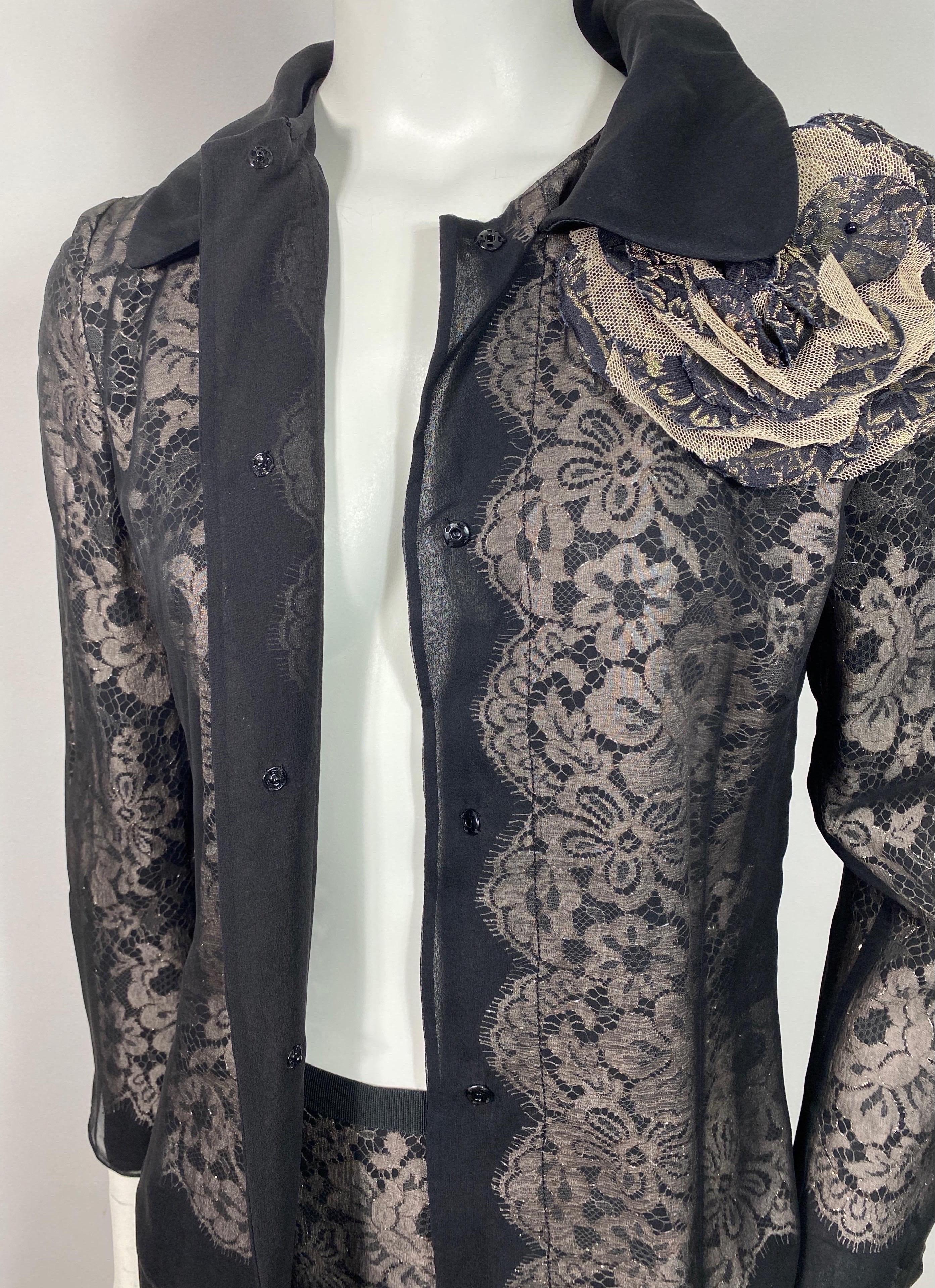 Dolce and Gabbana Black Silk and Gold Lace Skirt Suit - Size 40 For Sale 12