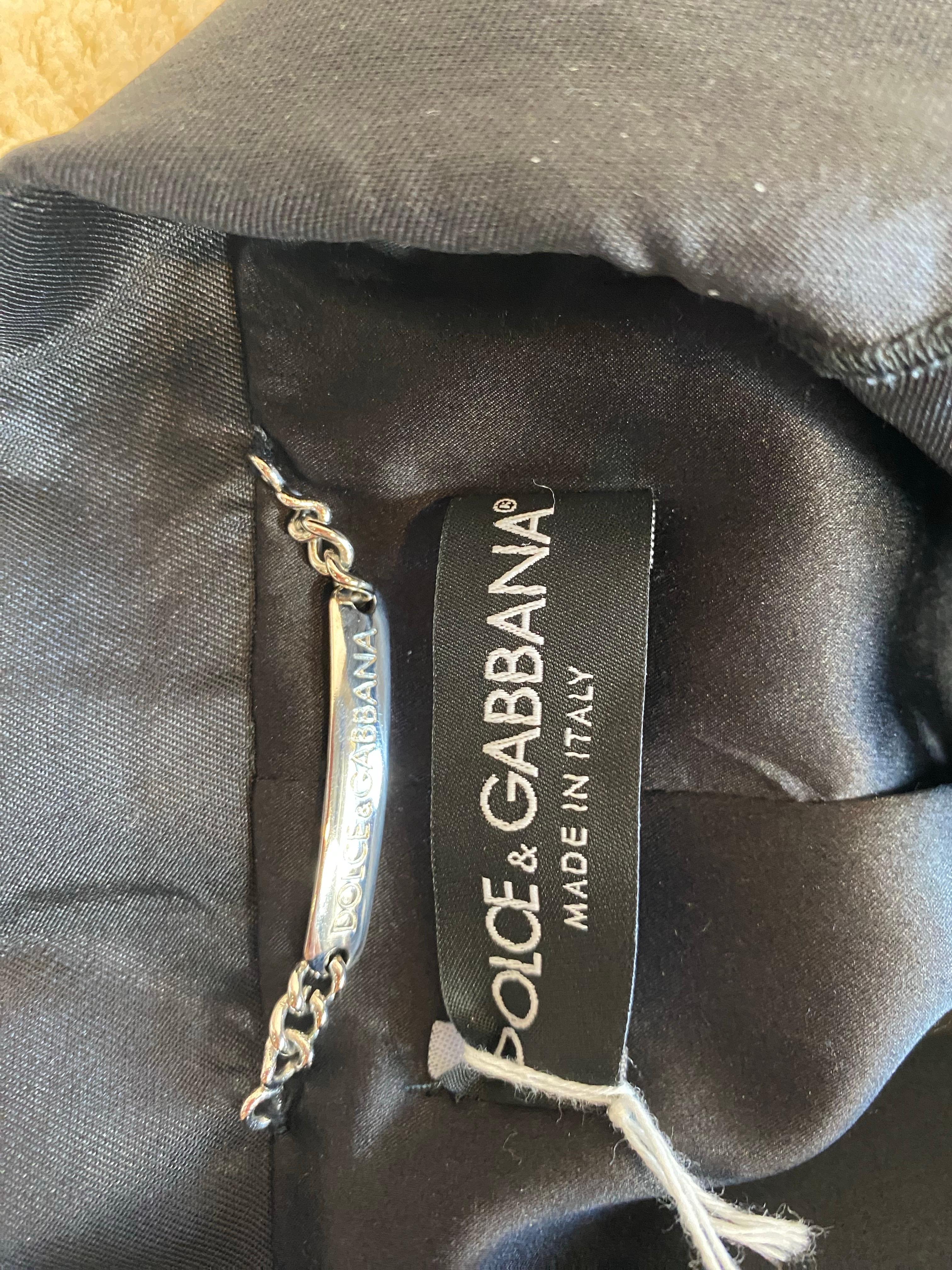 Dolce and Gabbana Blazer and Skirt Set. For Sale 6