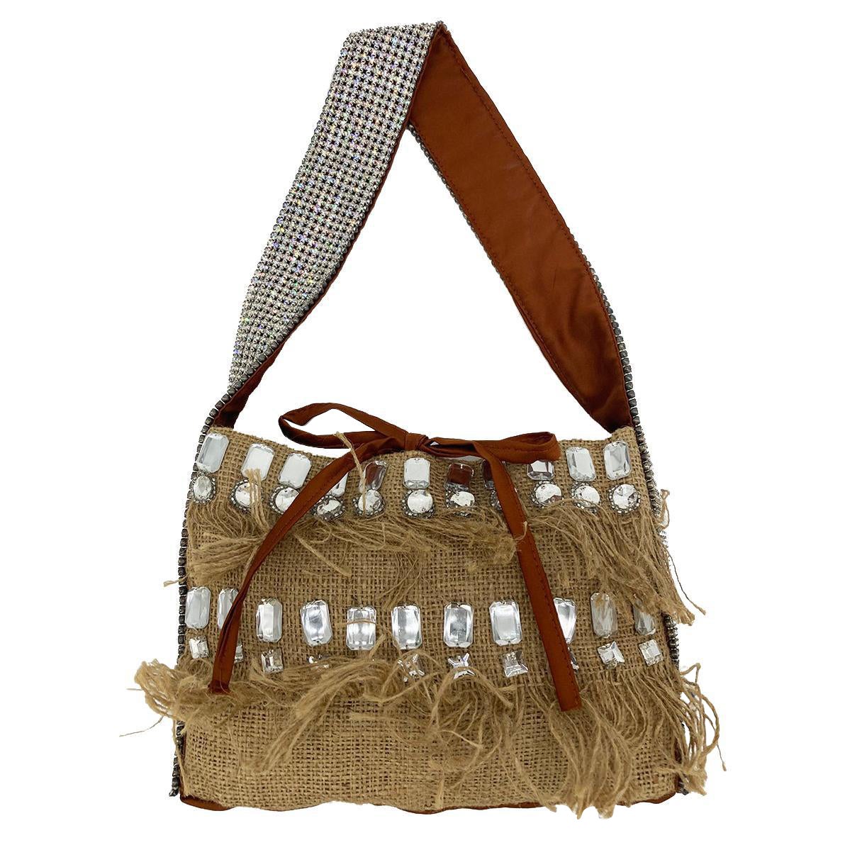Dolce and Gabbana - Sac à bandoulière à rabat en cristal et strass