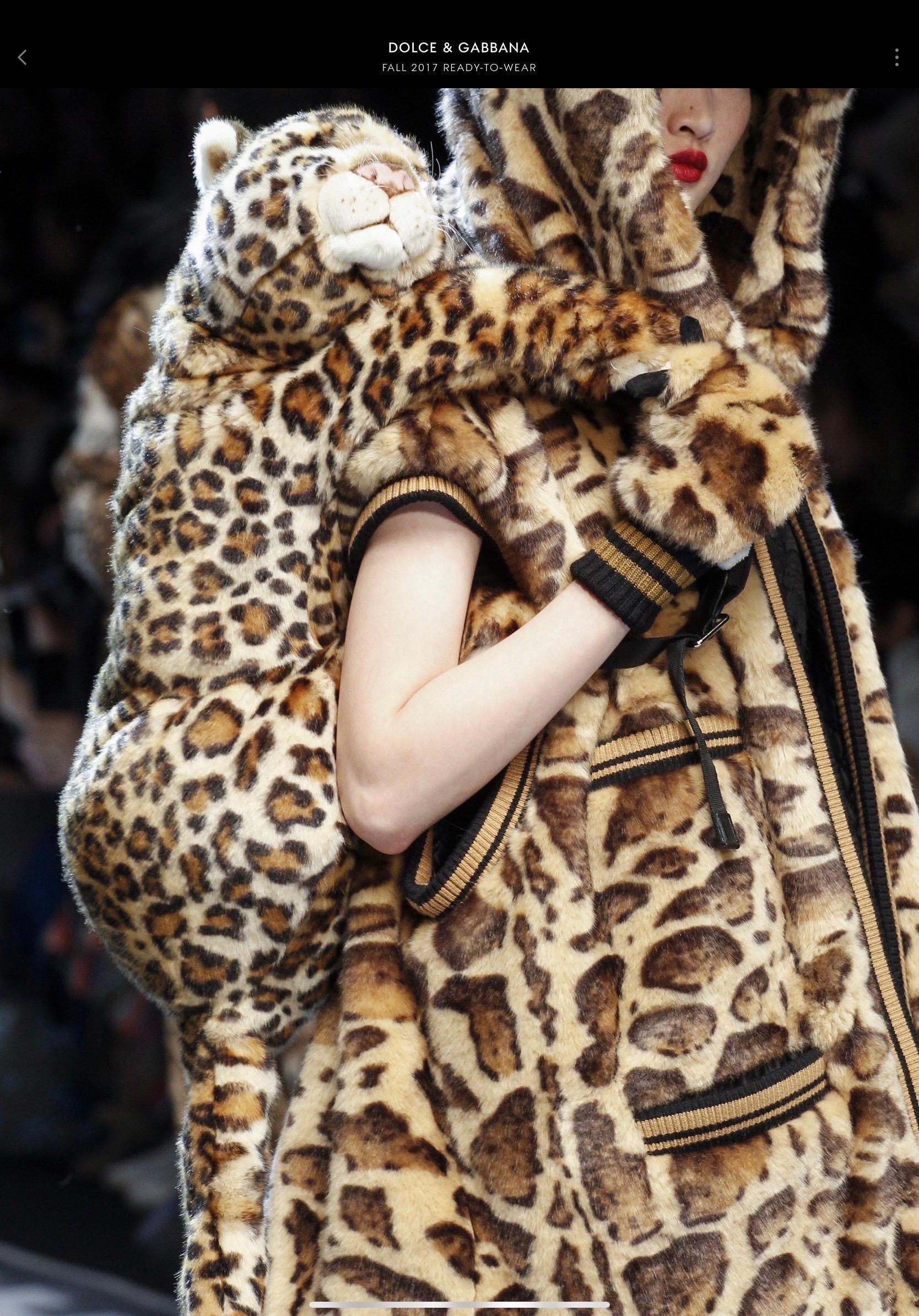 Dolce and Gabbana Fall 2017 RTW leopard Jacket For Sale 5