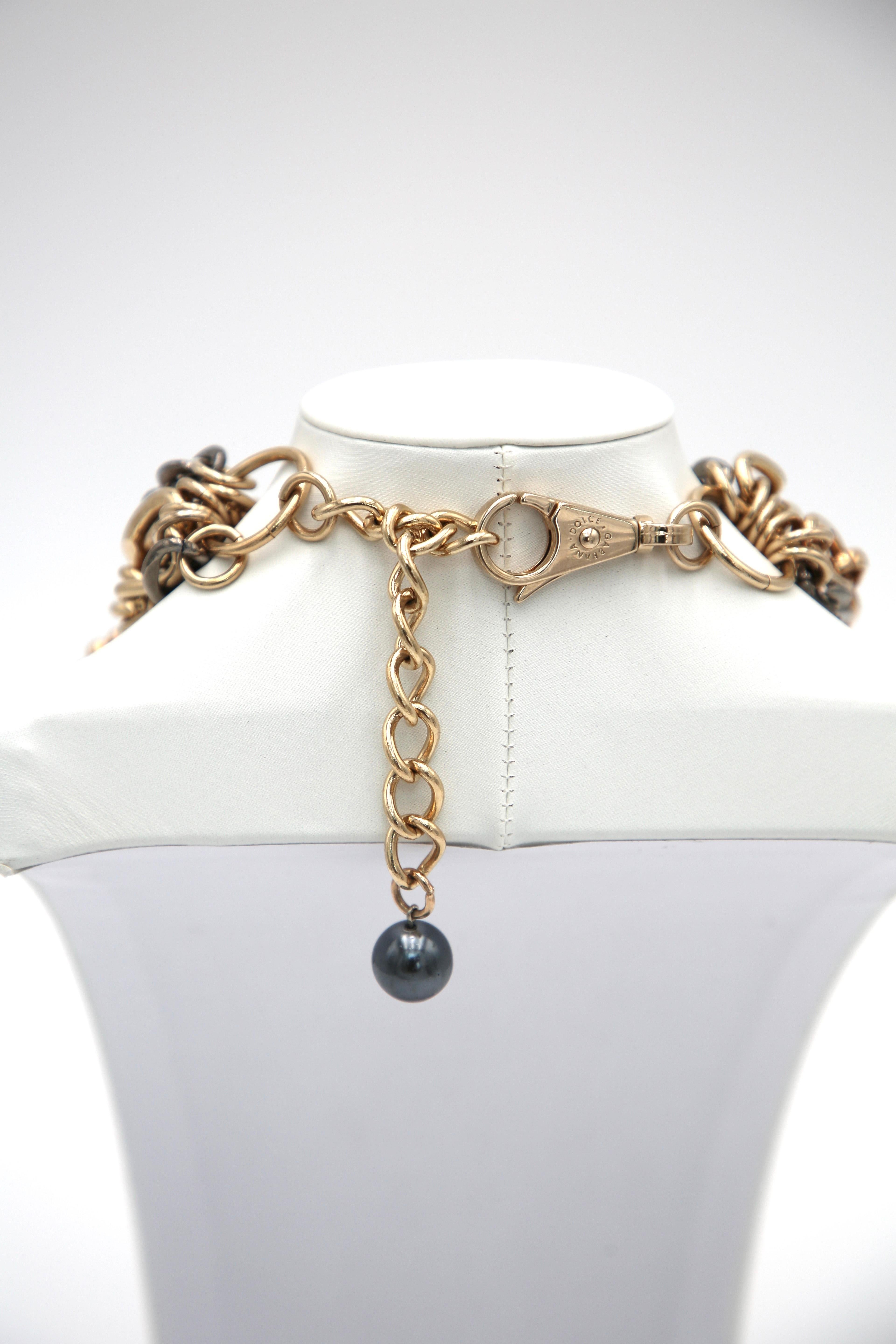 Dolce and Gabbana Fall/Winter 2009 Runway Watch Jewelry Necklace In Excellent Condition For Sale In Dallas, TX