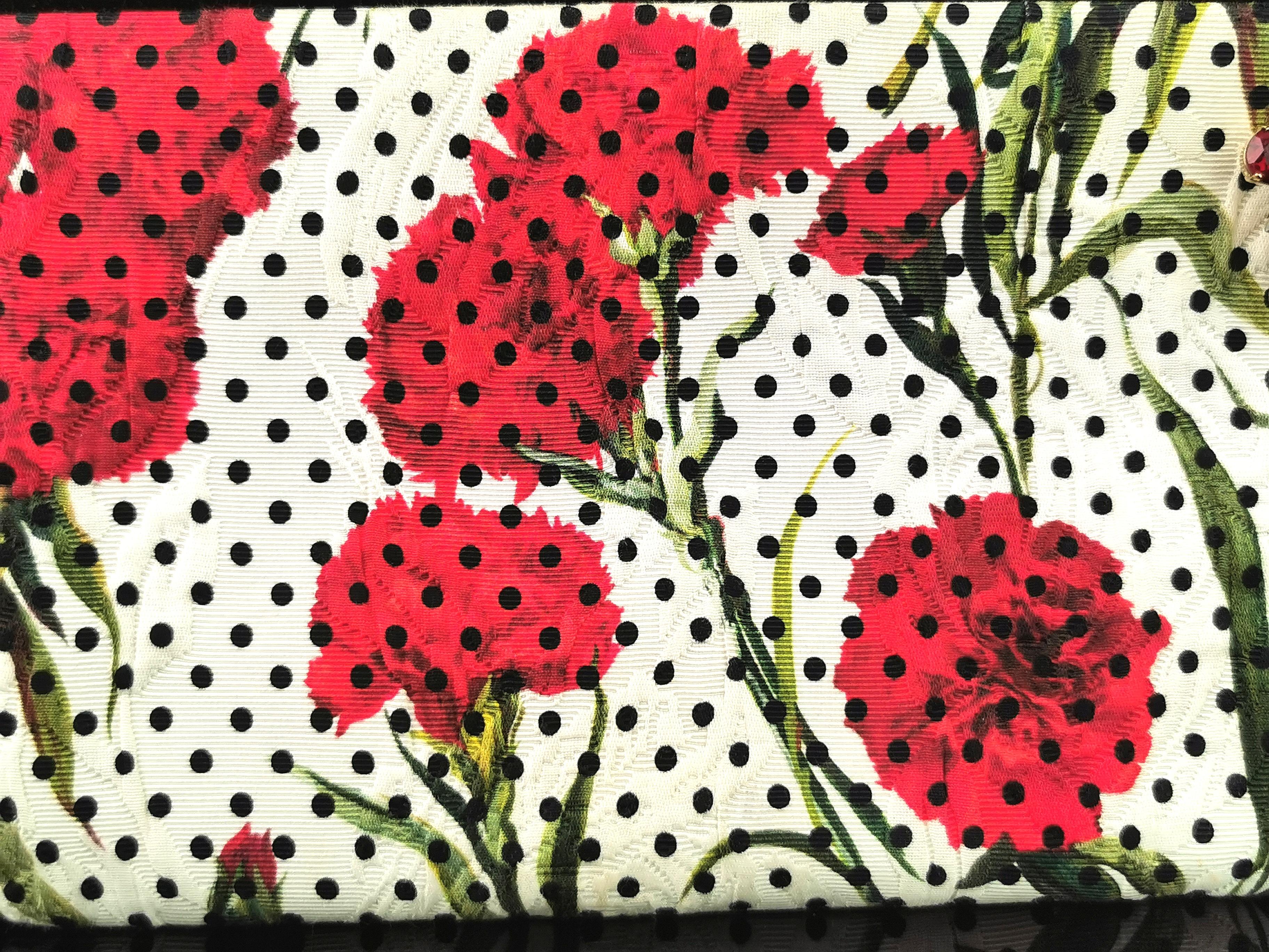 Dolce and Gabbana floral clutch purse, Carnation and Polka dot For Sale 5